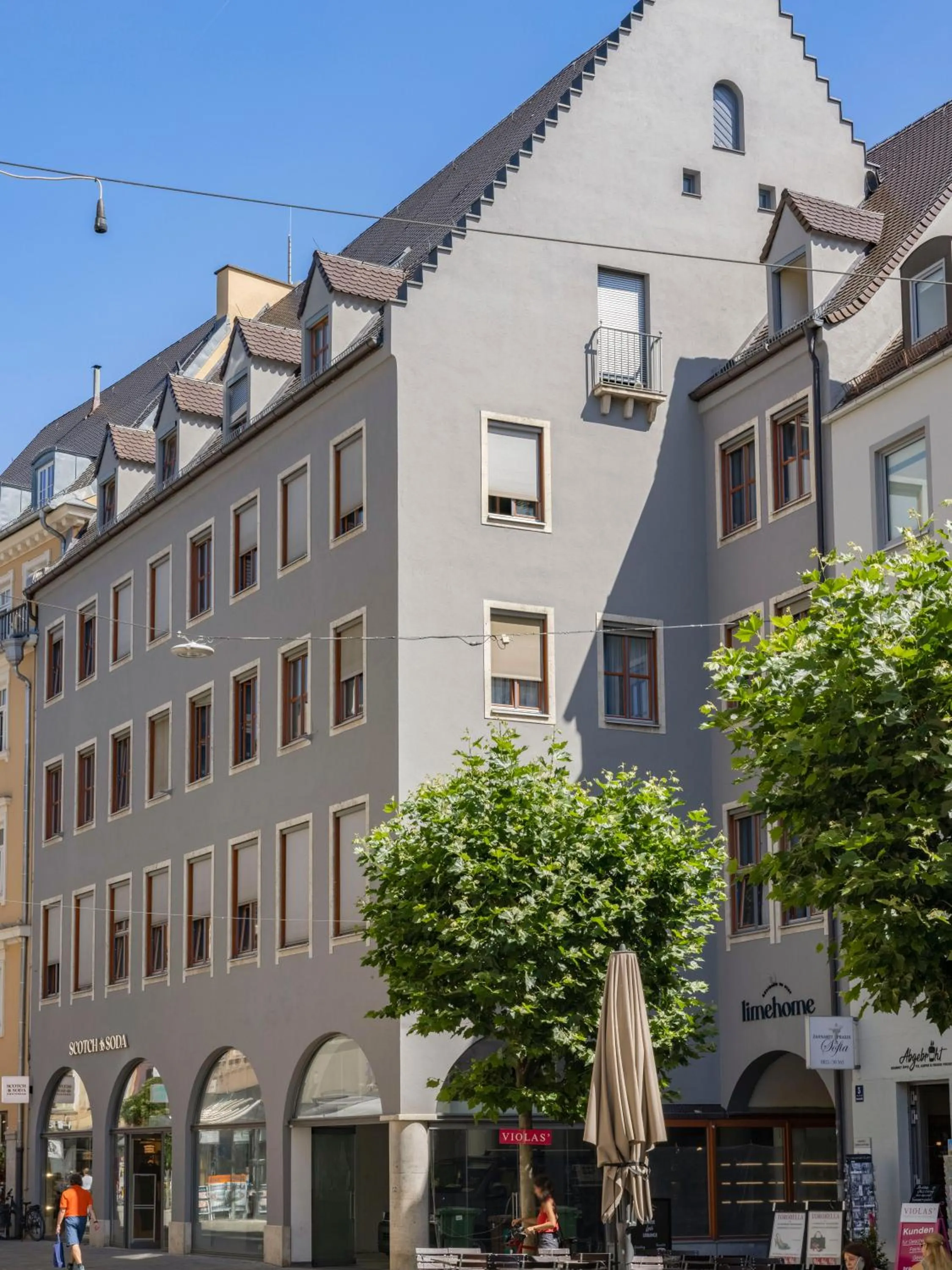 Neighbourhood in Limehome Augsburg Annastraße