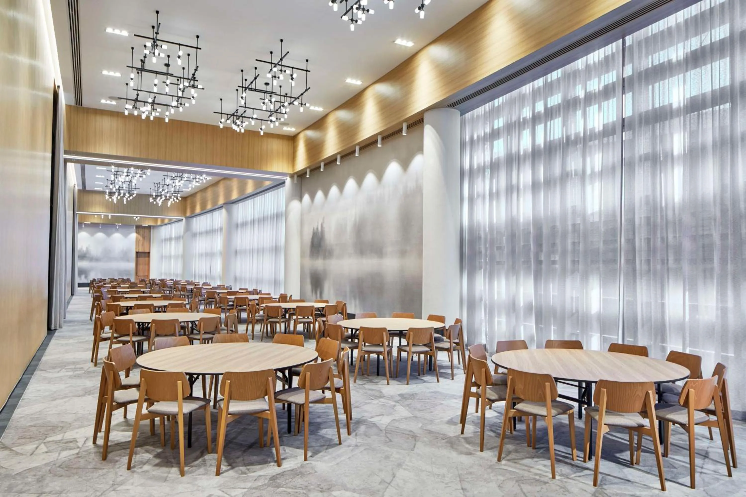 Meeting/conference room in Embassy Suites by Hilton Nashville Downtown