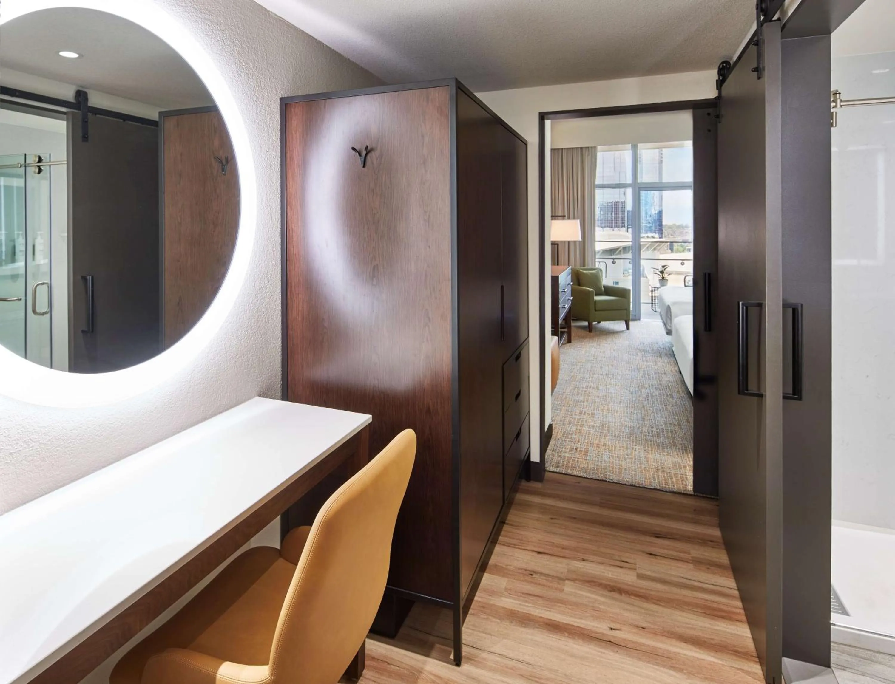 Bedroom, Bed in Embassy Suites by Hilton Nashville Downtown