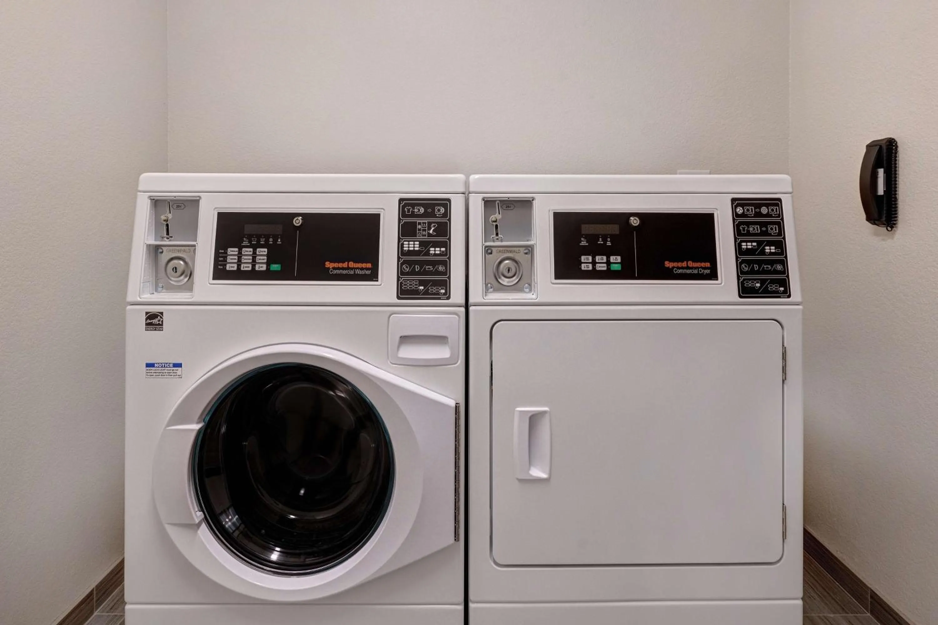 Property building in Hilton Garden Inn Temecula