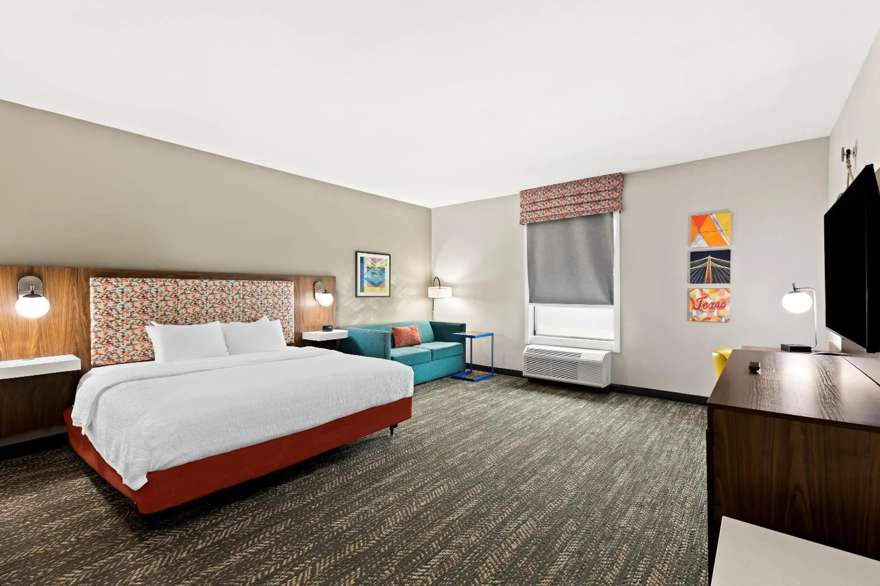 Bedroom, Bed in Hampton Inn Longview