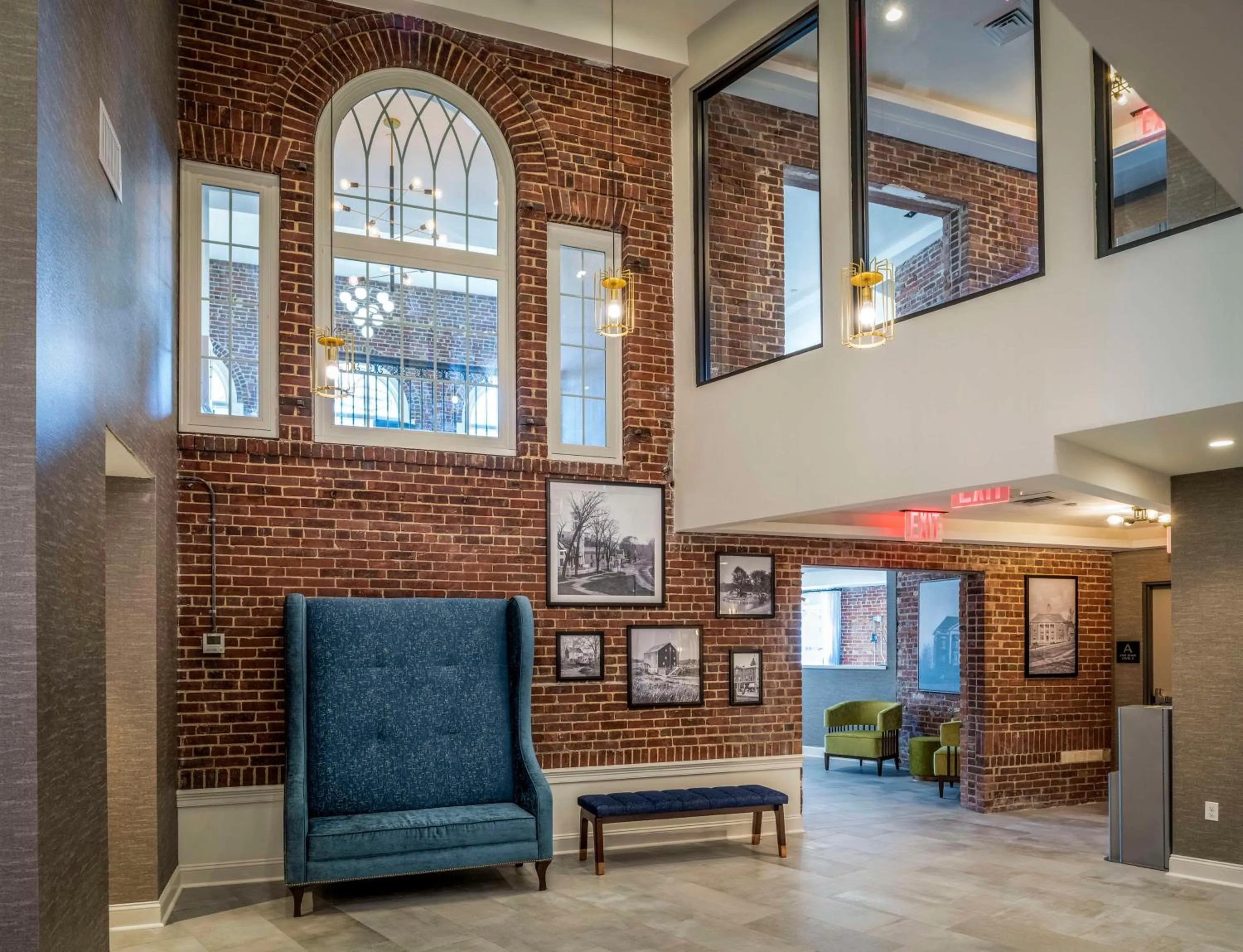 Lobby or reception in Hampton Inn & Suites Huntington Downtown, Ny