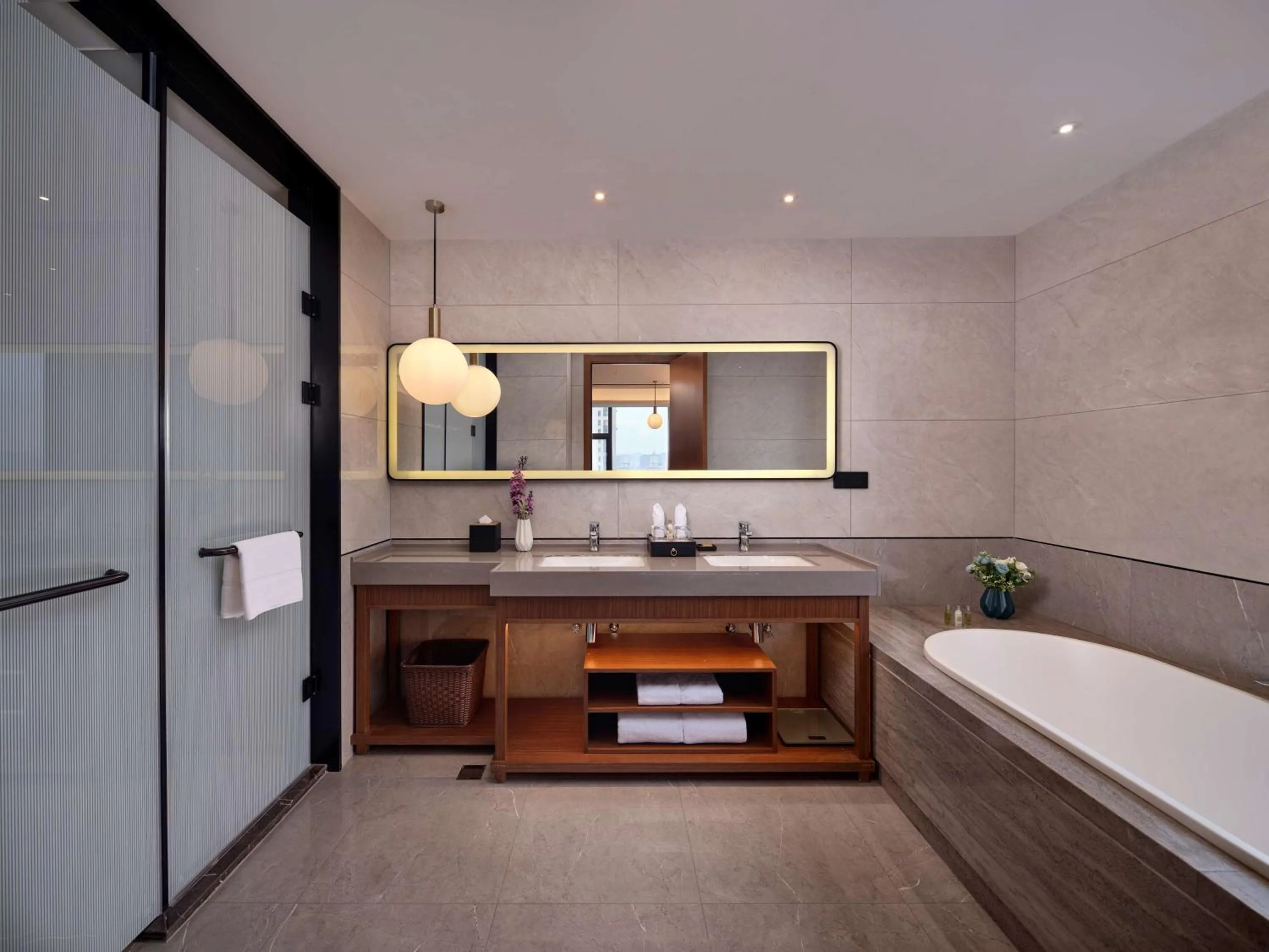 Hot Tub in Hilton Garden Inn Jinzhou Central Street