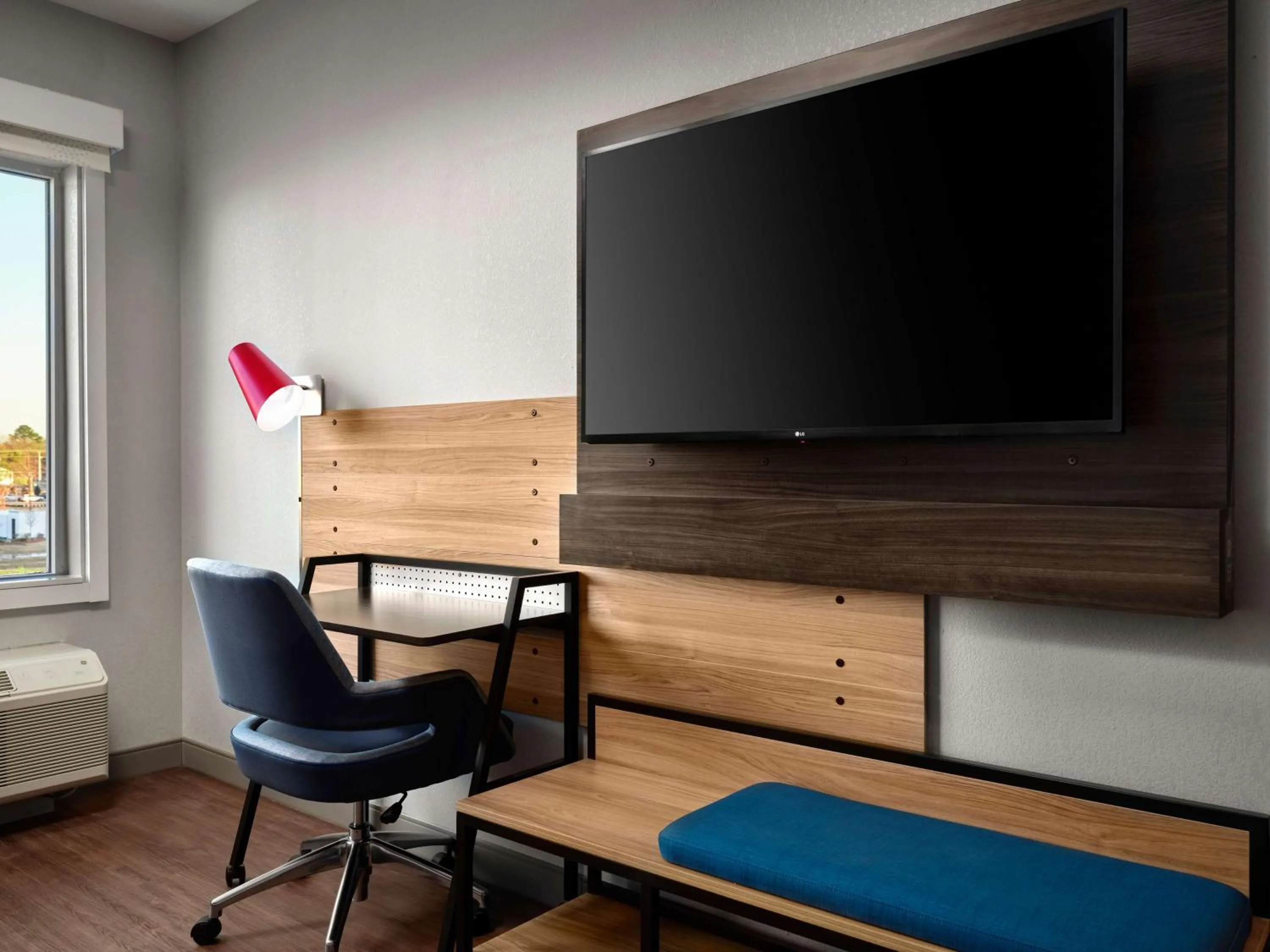 Bedroom in Tru By Hilton Tupelo, Ms