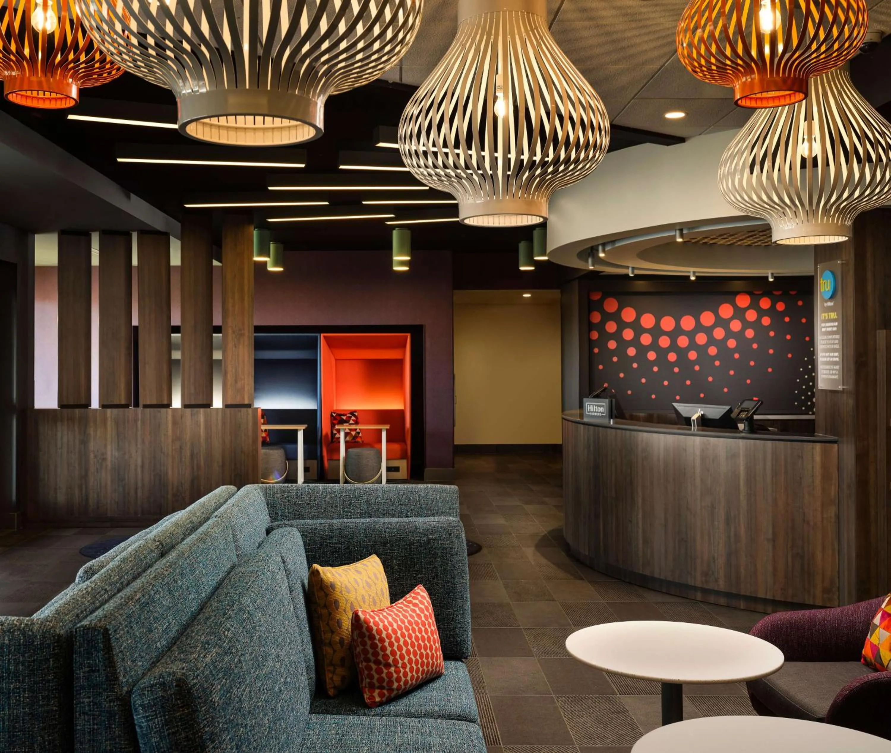 Lobby or reception in Tru By Hilton Tupelo, Ms