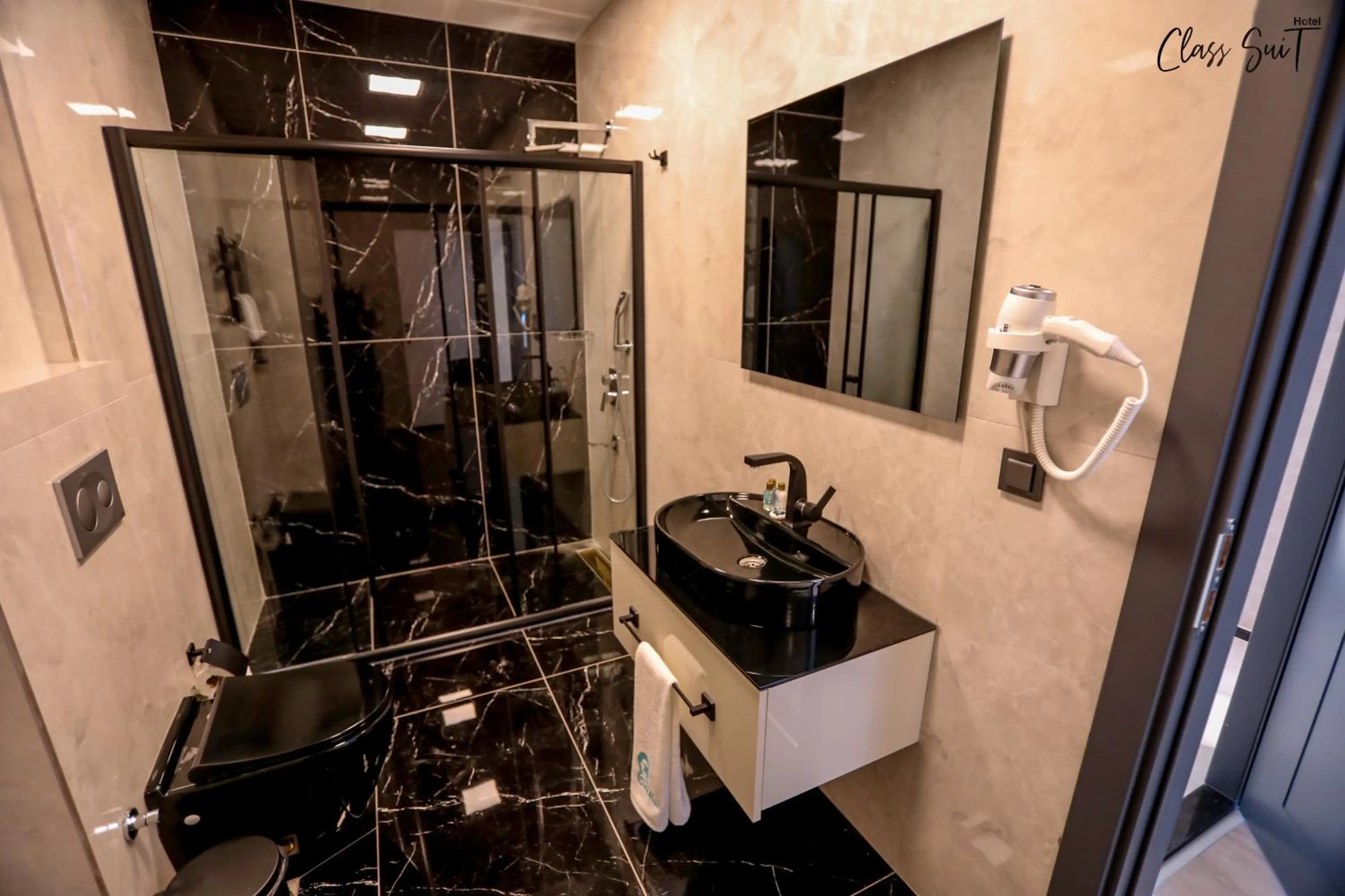 Shower in Class Suit Hotel