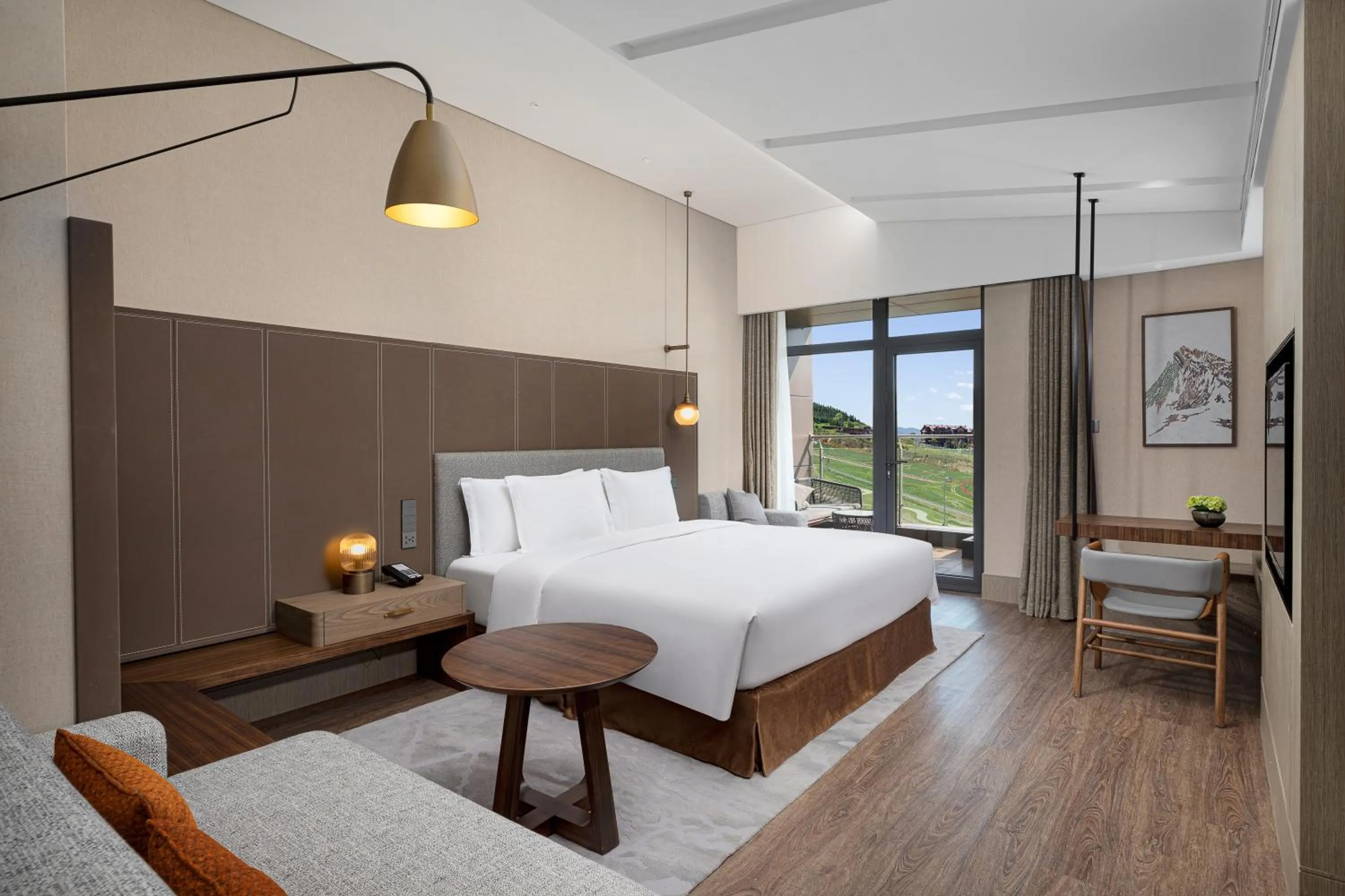 Bed in Crowne Plaza Chongli Resort by IHG