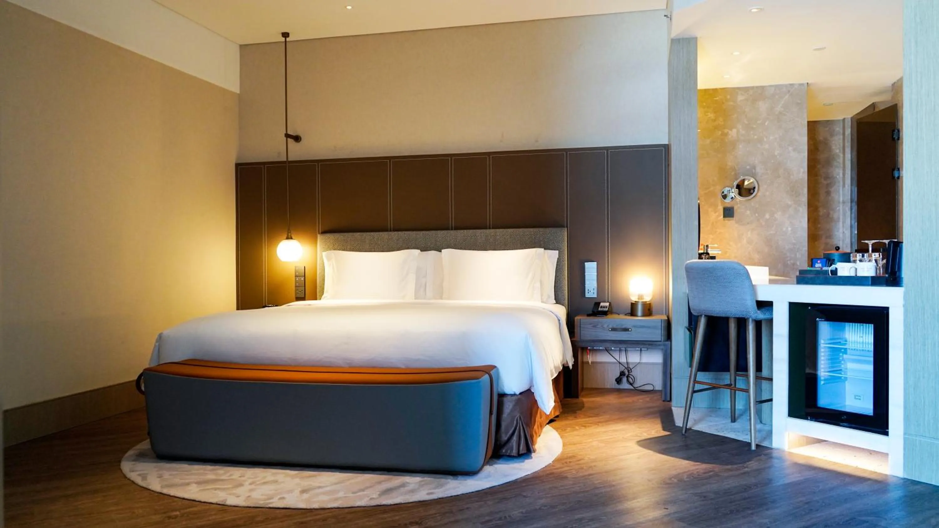 Bed in Crowne Plaza Chongli Resort by IHG