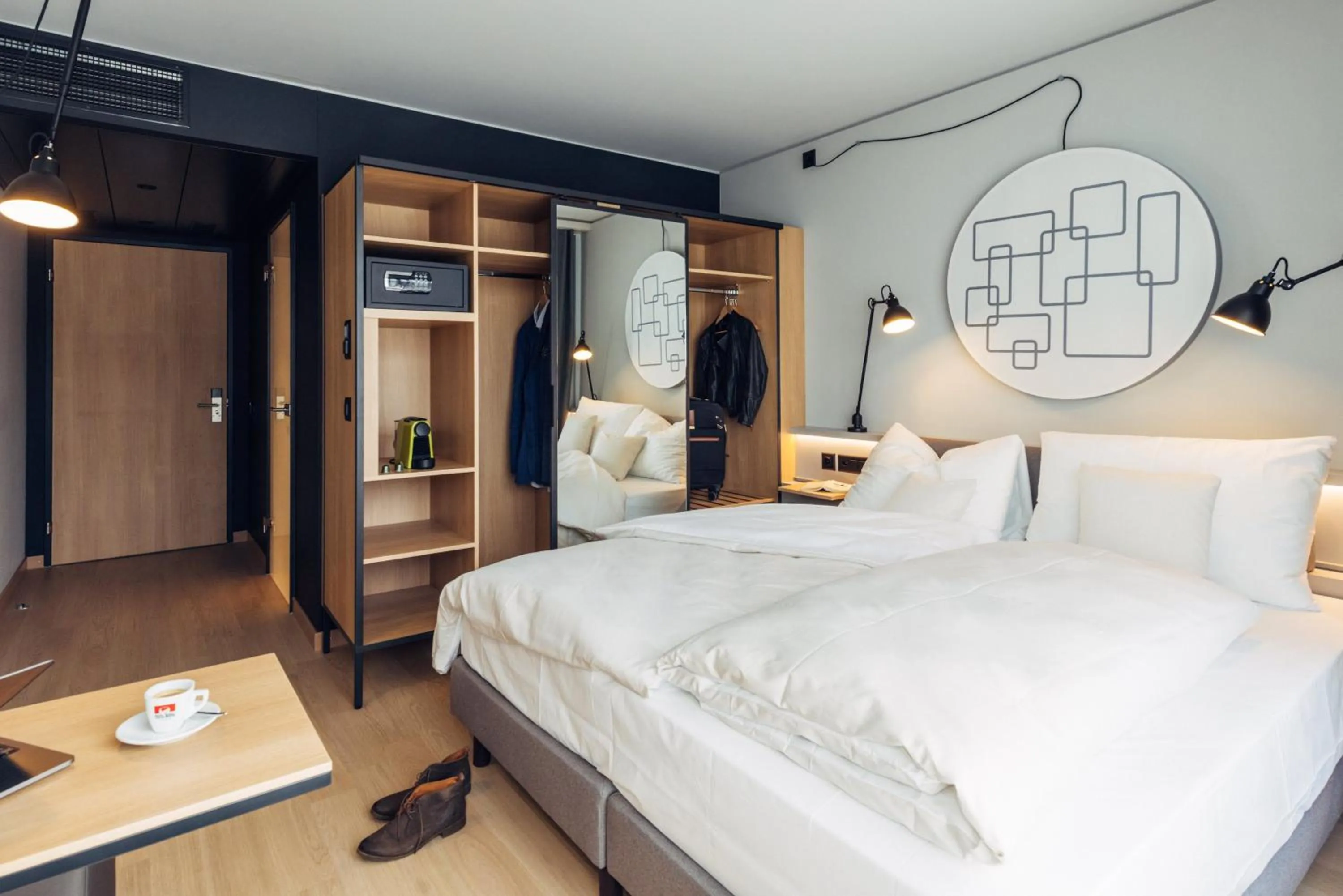 Bed in harry's home Bern-Expo