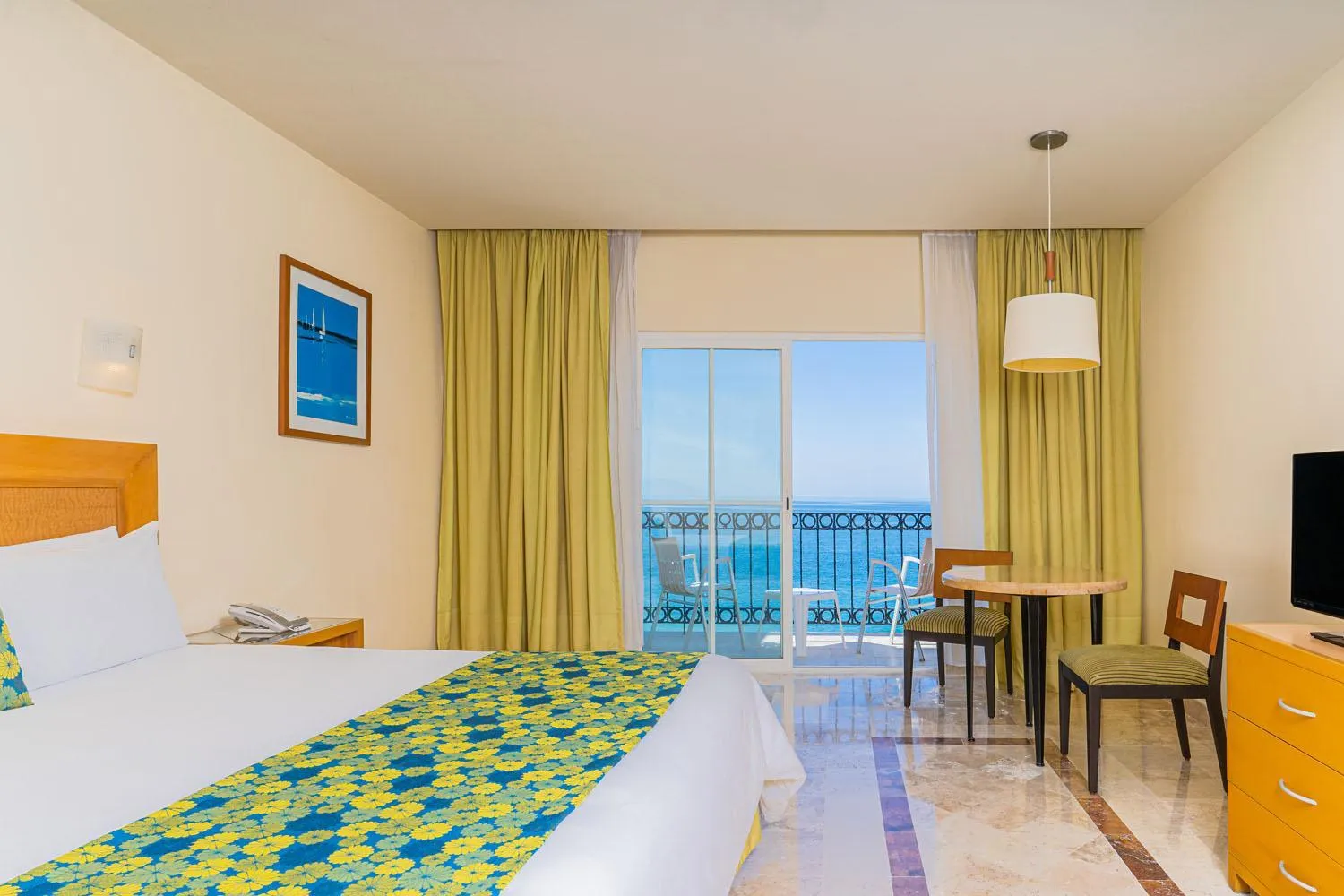 Bed in Krystal Vallarta