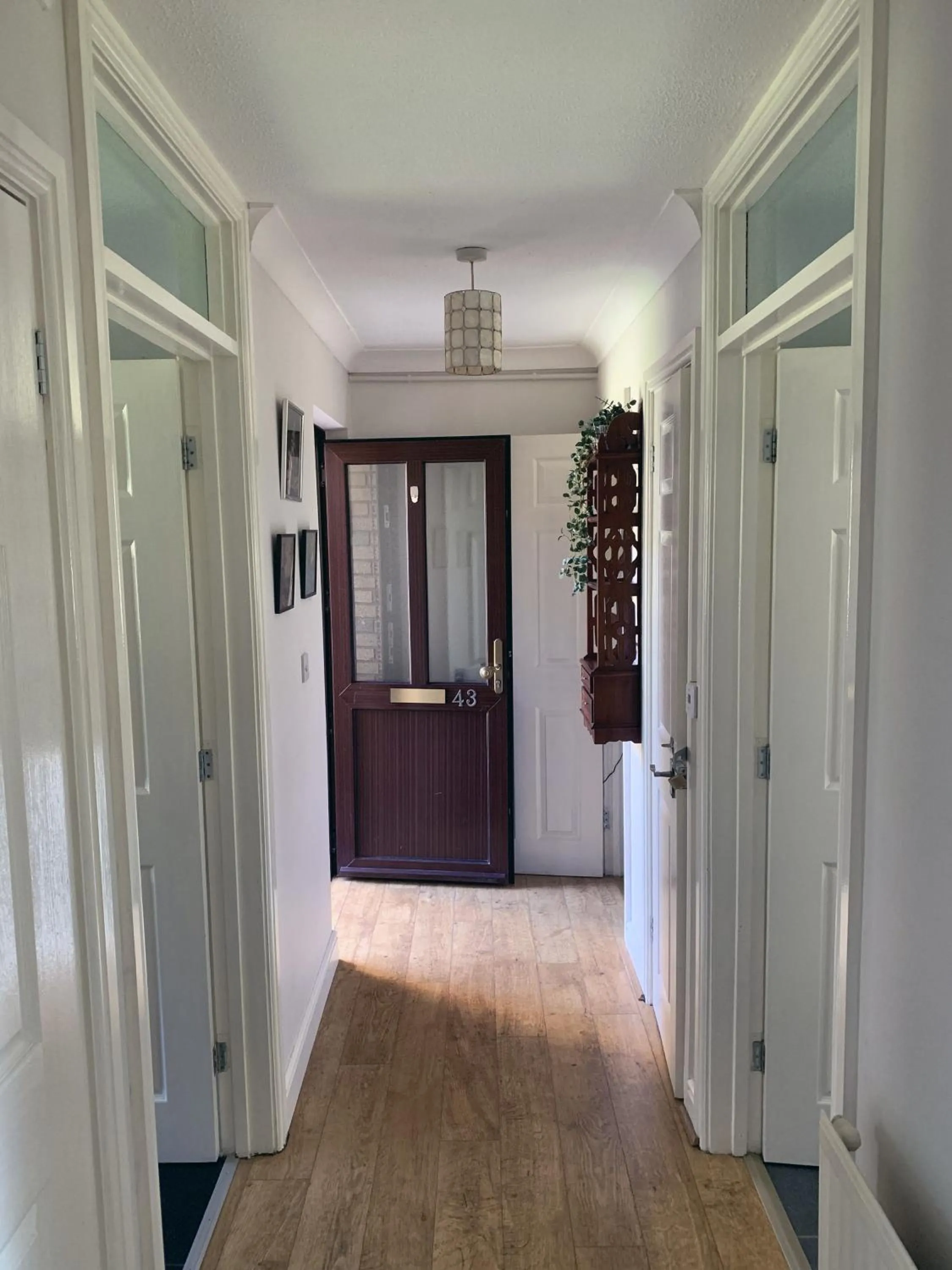 Property building in 1 Bedroom Apartment Central Basingstoke