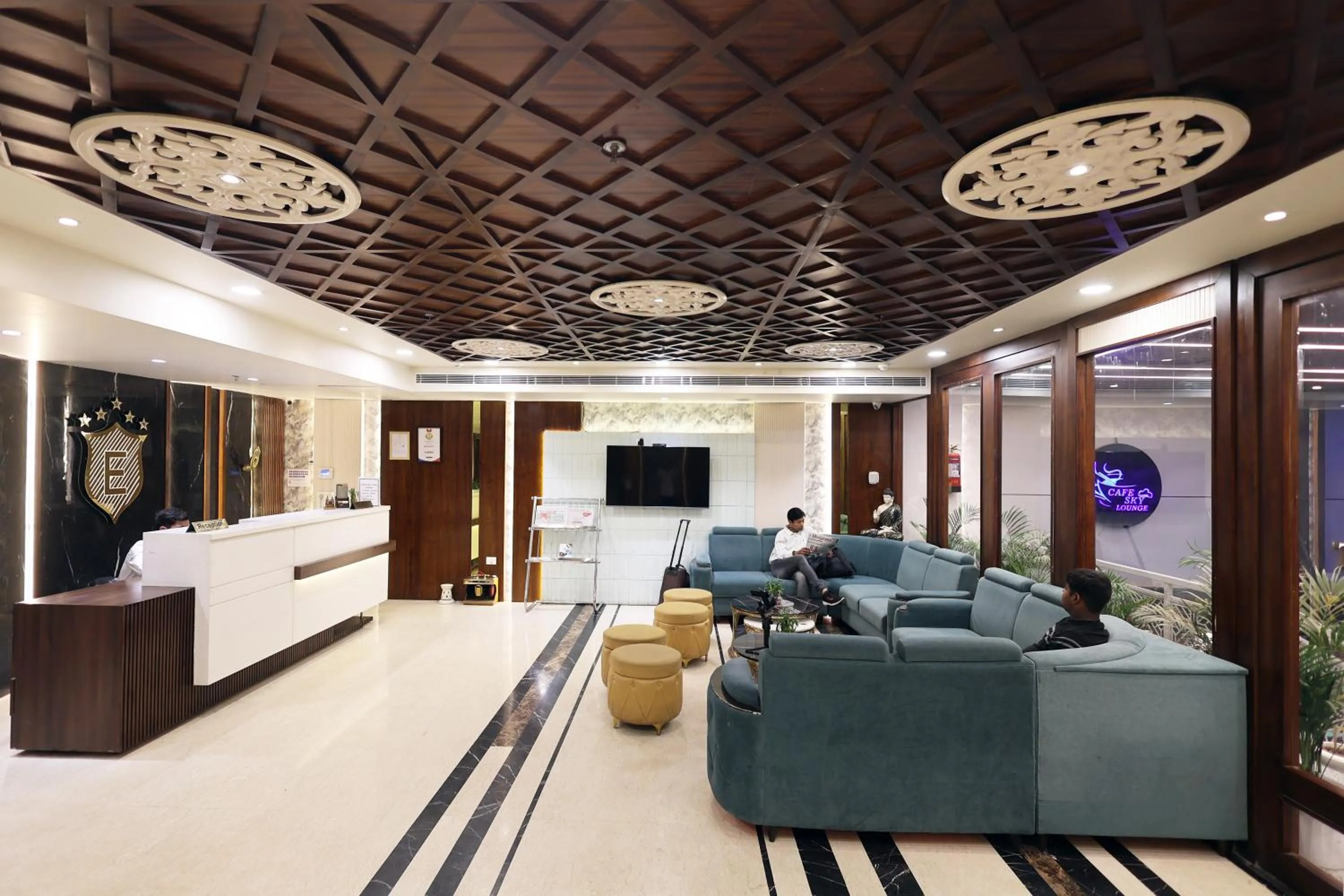 Lobby or reception in The Elegance Hotel