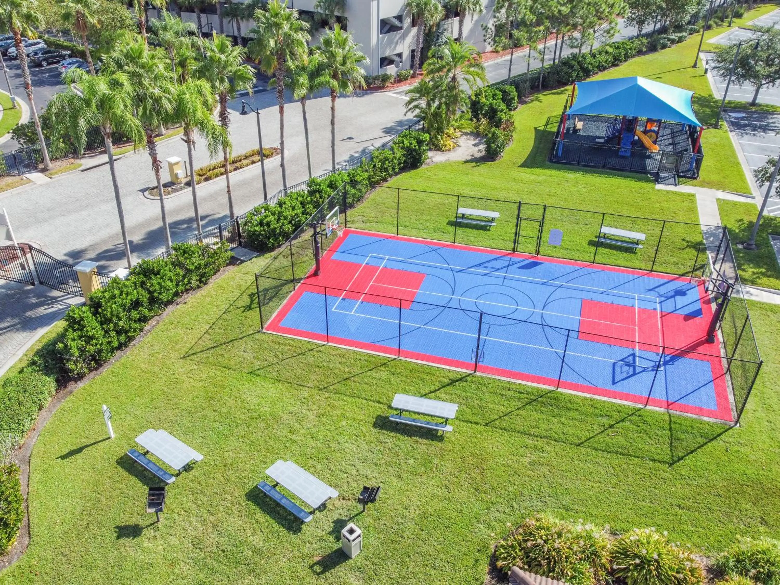 Sports in 4Br 2Bath Condo Balcony 5min Conv Center 2020ft