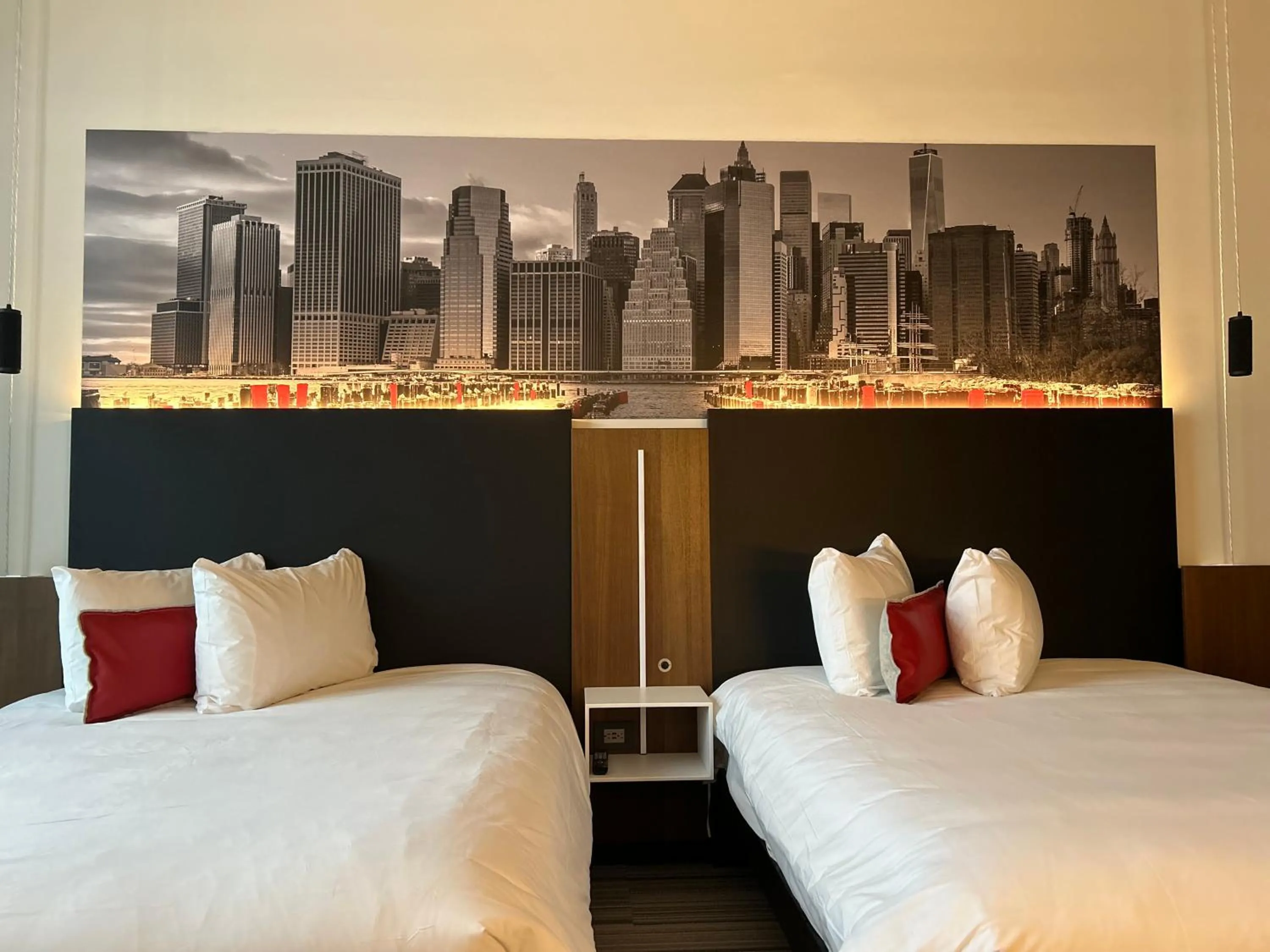 Bed in Grand Hotel TiMES Blainville-Mirabel