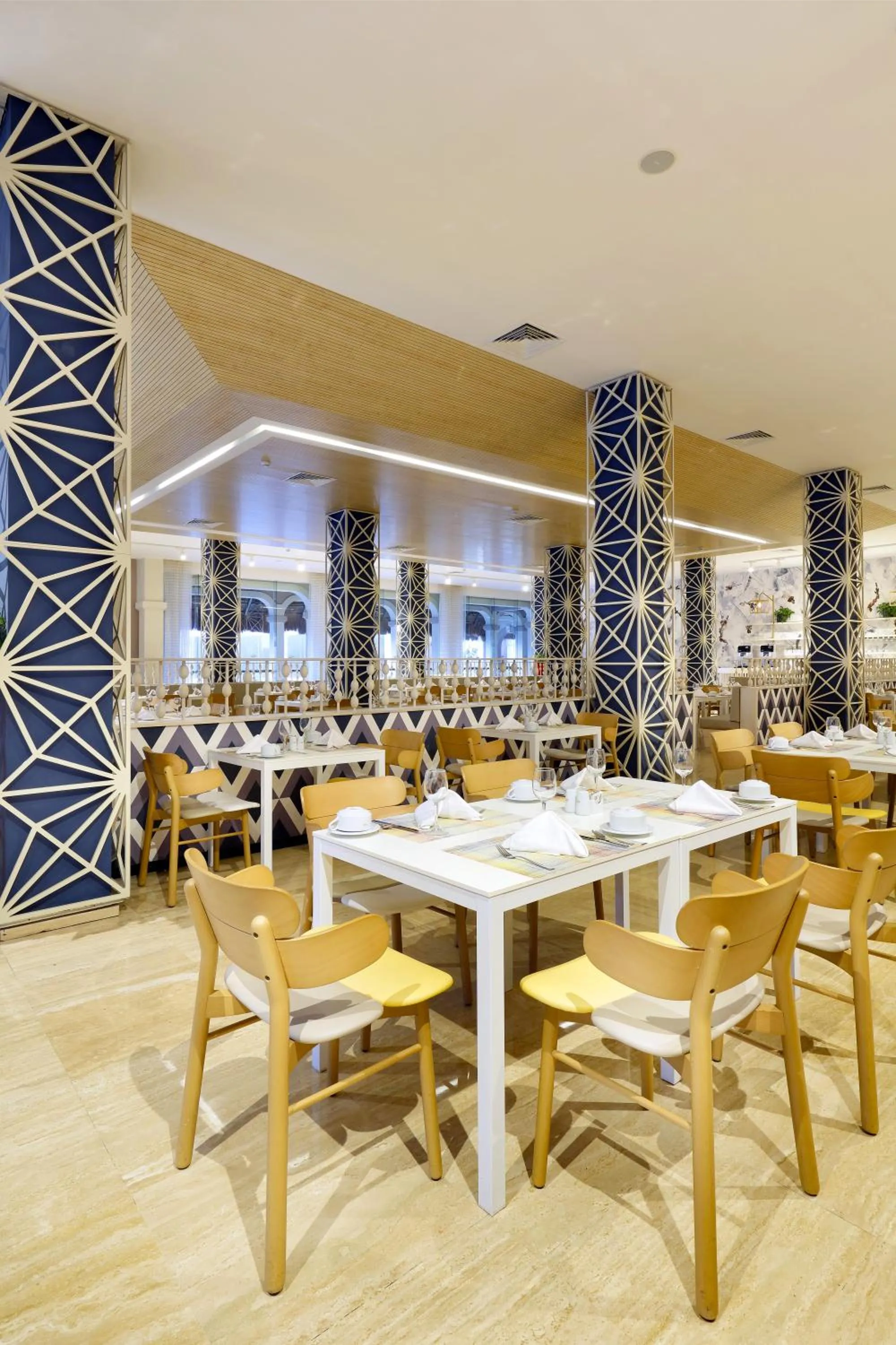 Restaurant/places to eat in Grand Palladium Select White Sand Resort & Spa - All Inclusive