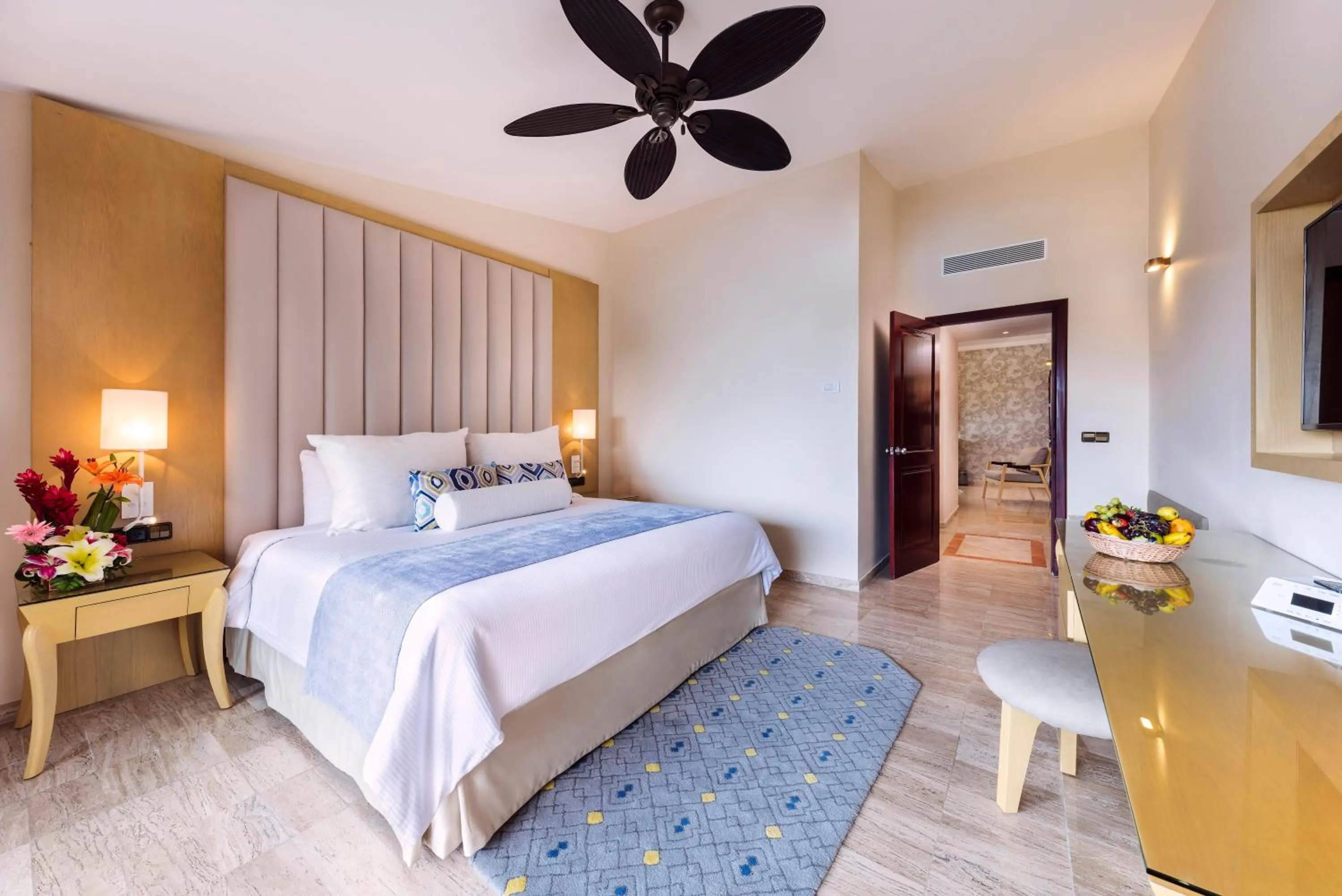 Photo of the whole room, Bed in Grand Palladium Select White Sand Resort & Spa - All Inclusive