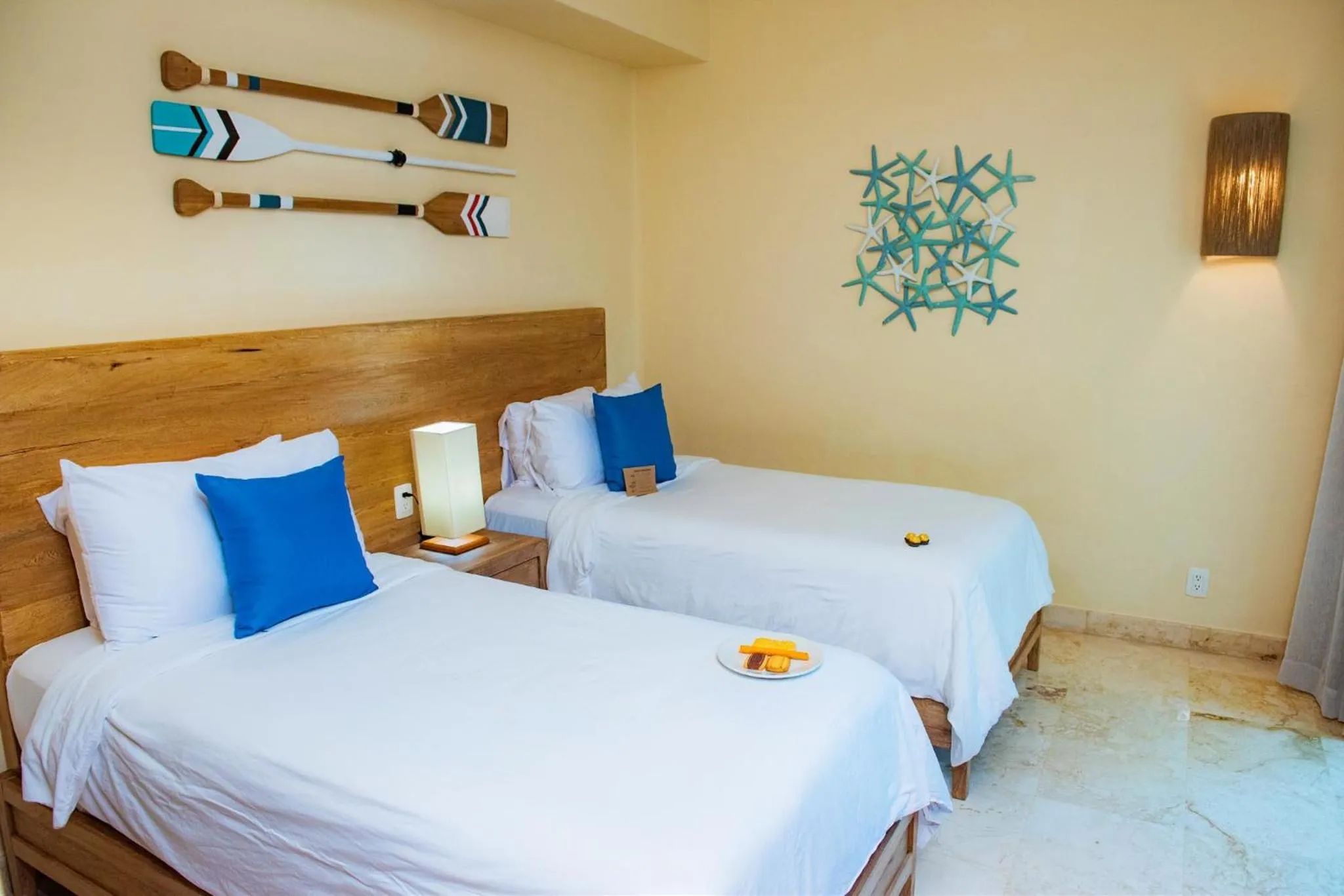 Bed in Porto Playa Condo Hotel and Beach Club