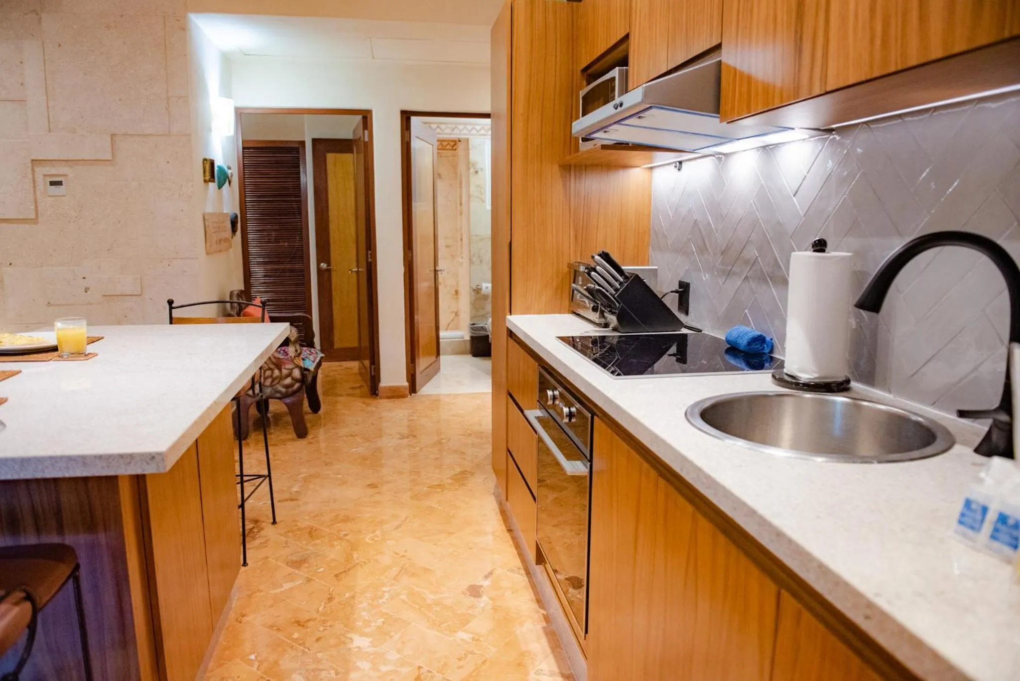 stove in Porto Playa Condo Hotel and Beach Club