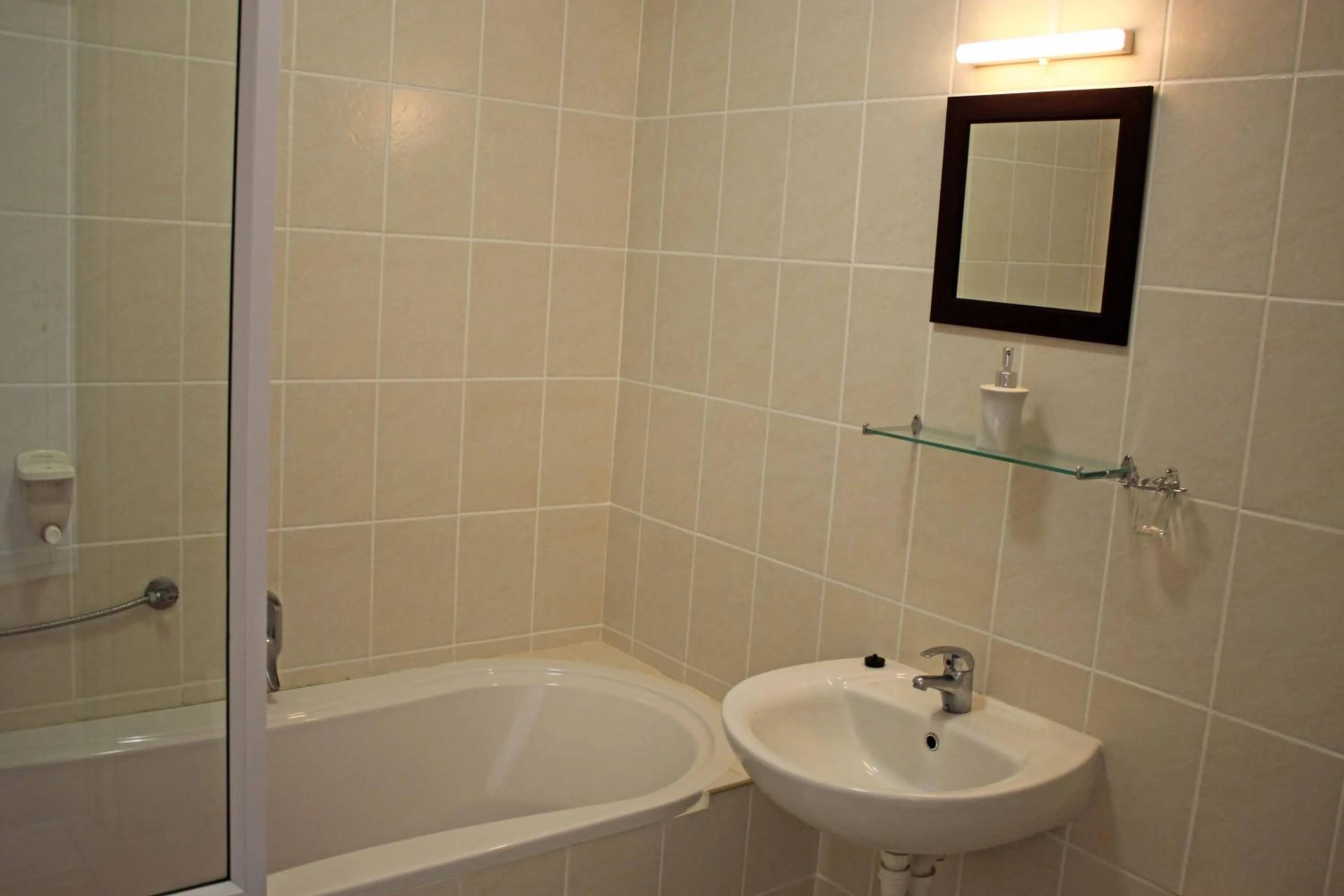 Bathroom in Blougans B&B