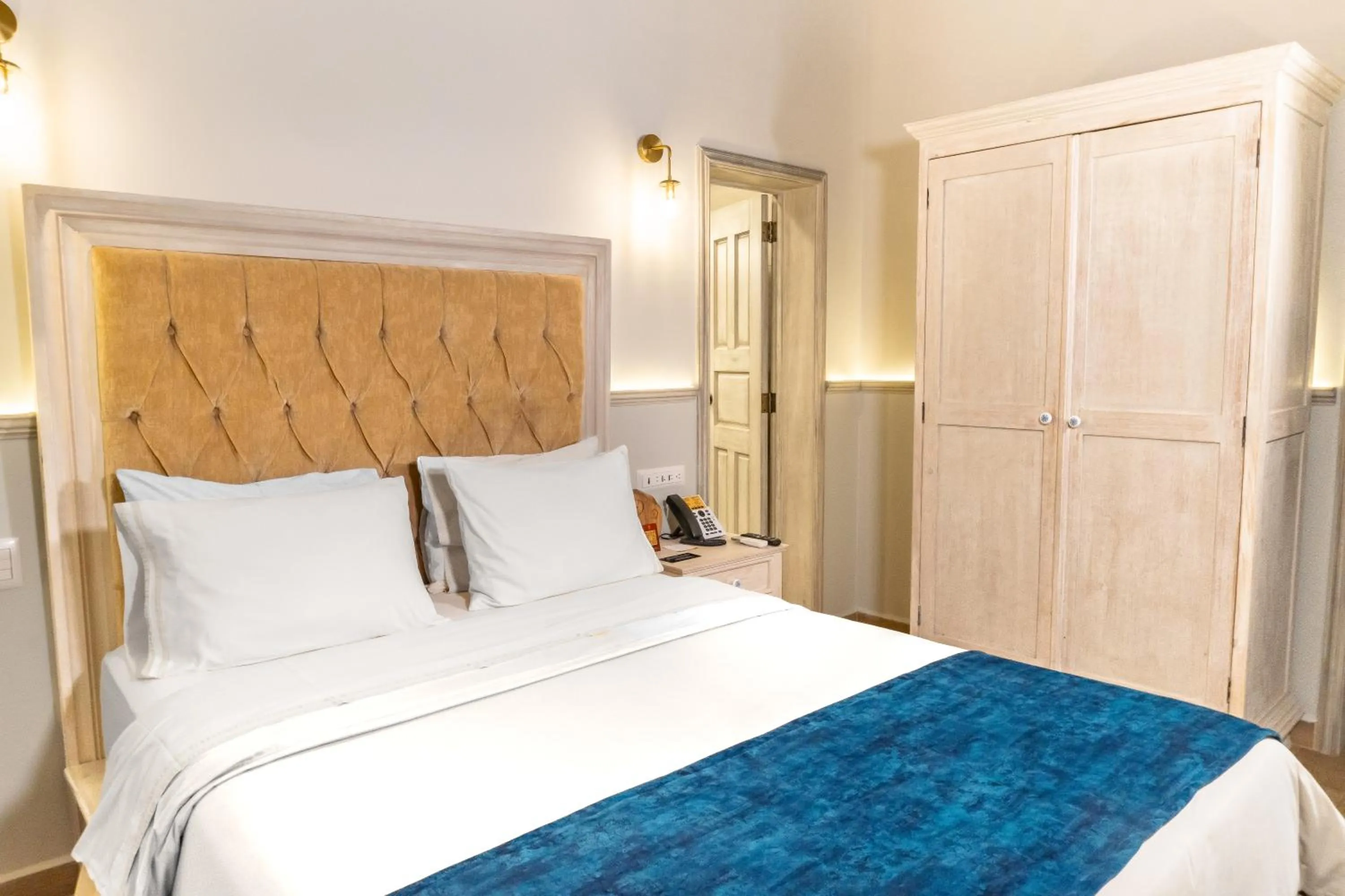 Bed in voco Royalty Puebla Downtown by IHG