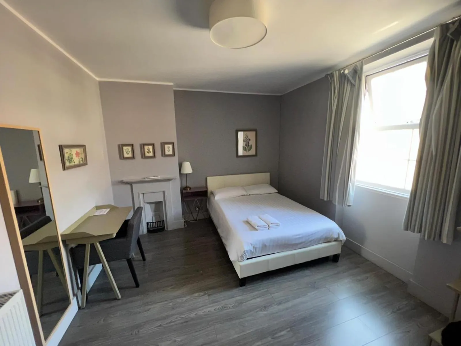 Bed in Petticoat Accommodations