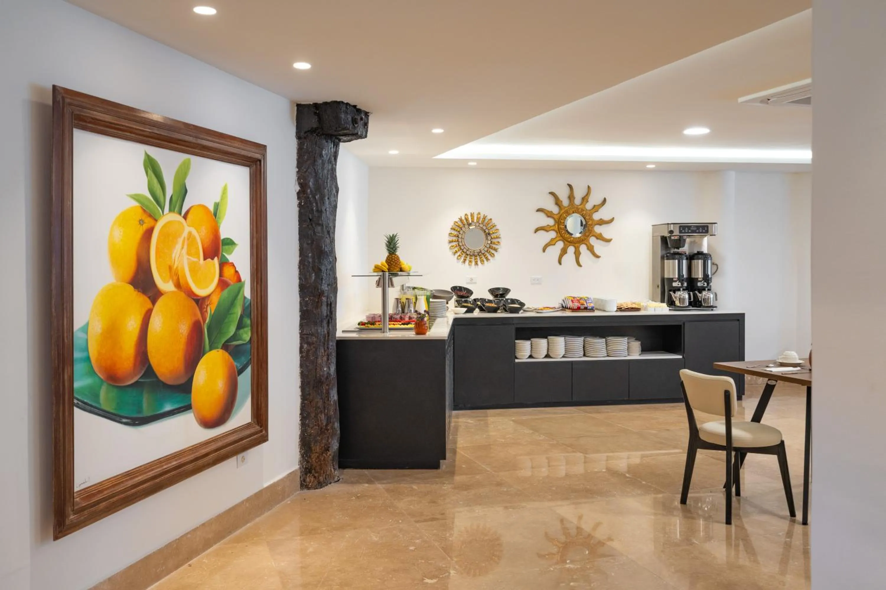 Buffet breakfast in Eurostars Hacienda Vista Real