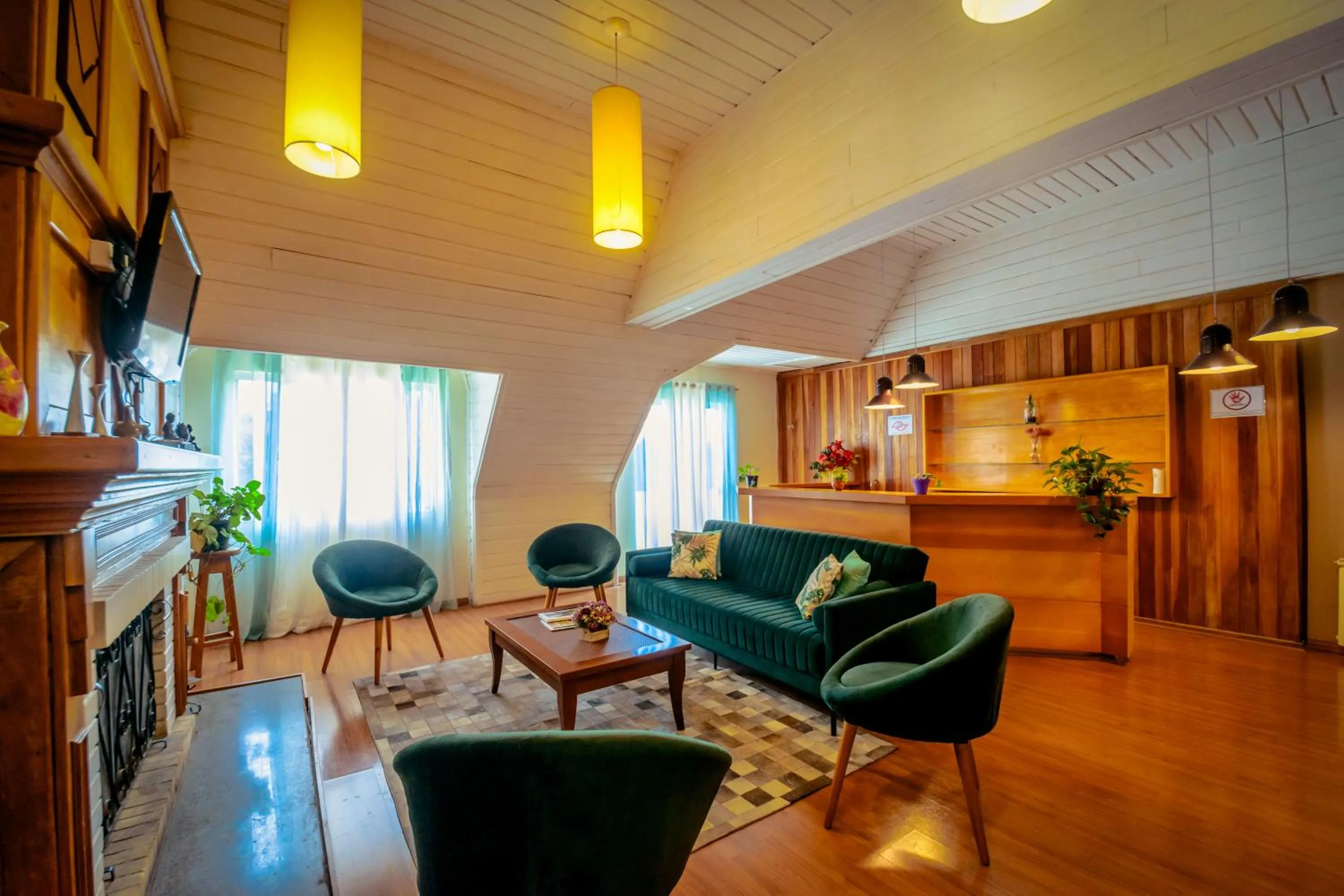 Lobby or reception in Pousada Parque das Flores