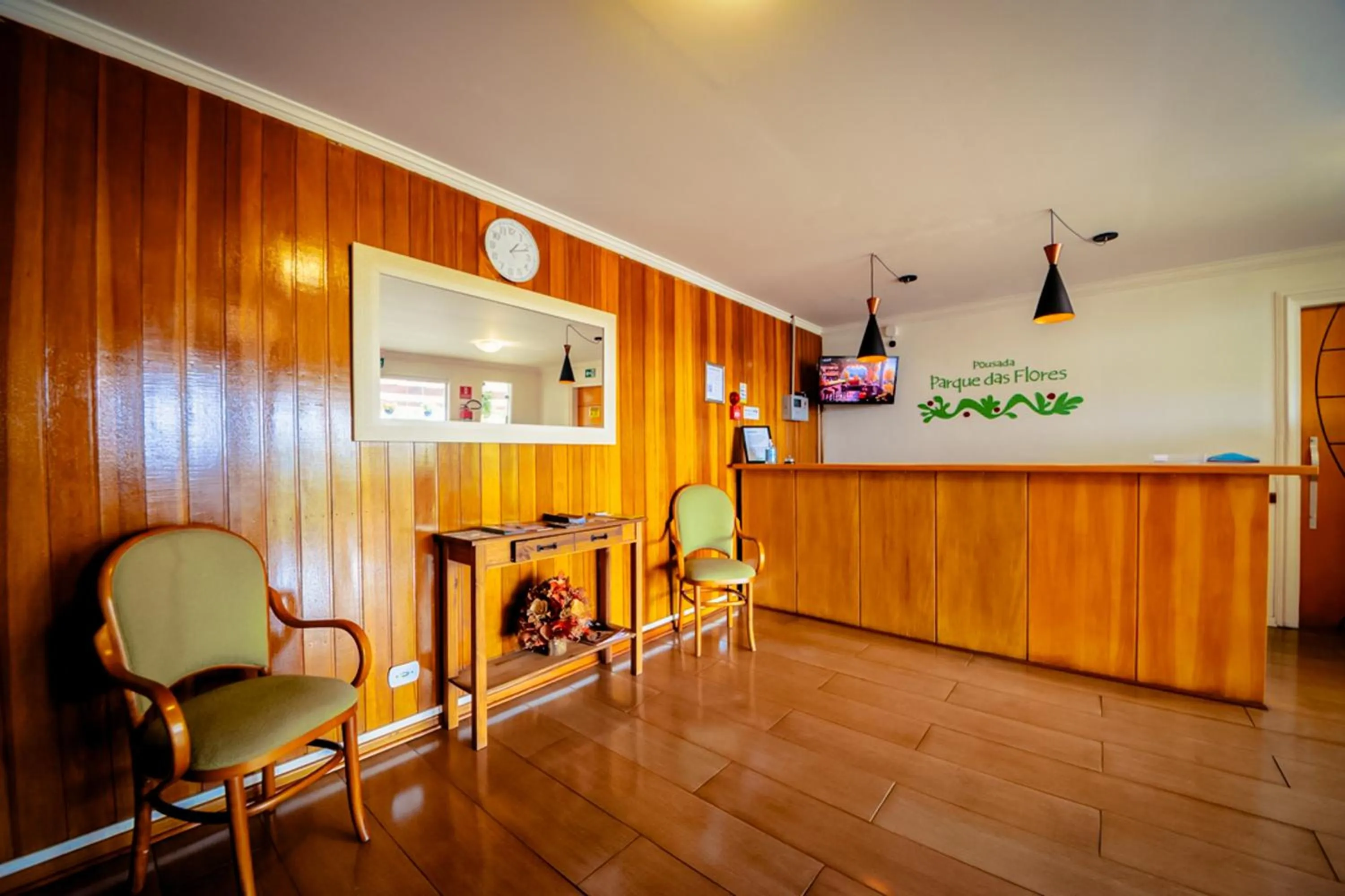 Lobby or reception in Pousada Parque das Flores