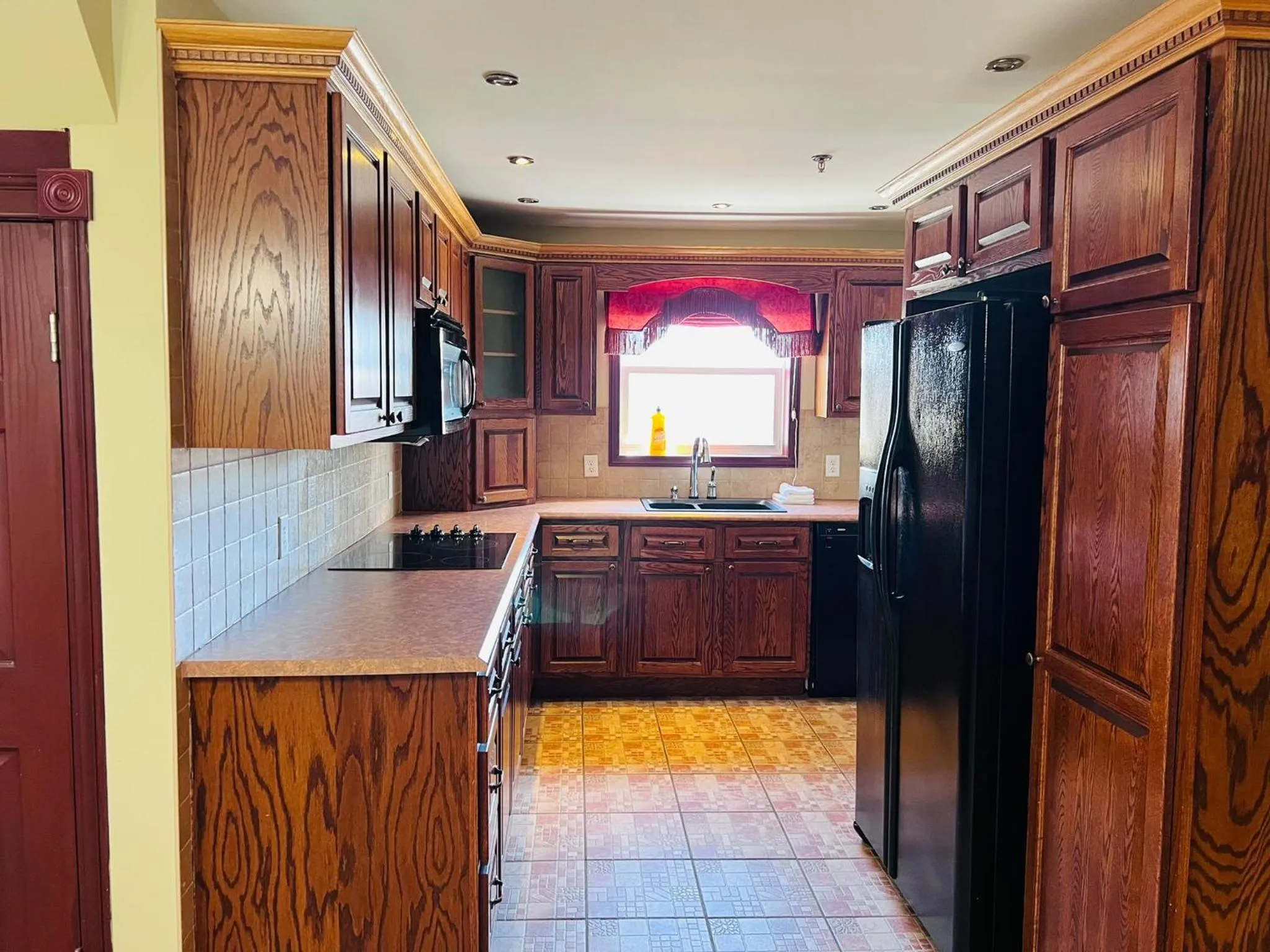 Harbourview Inn and Suites