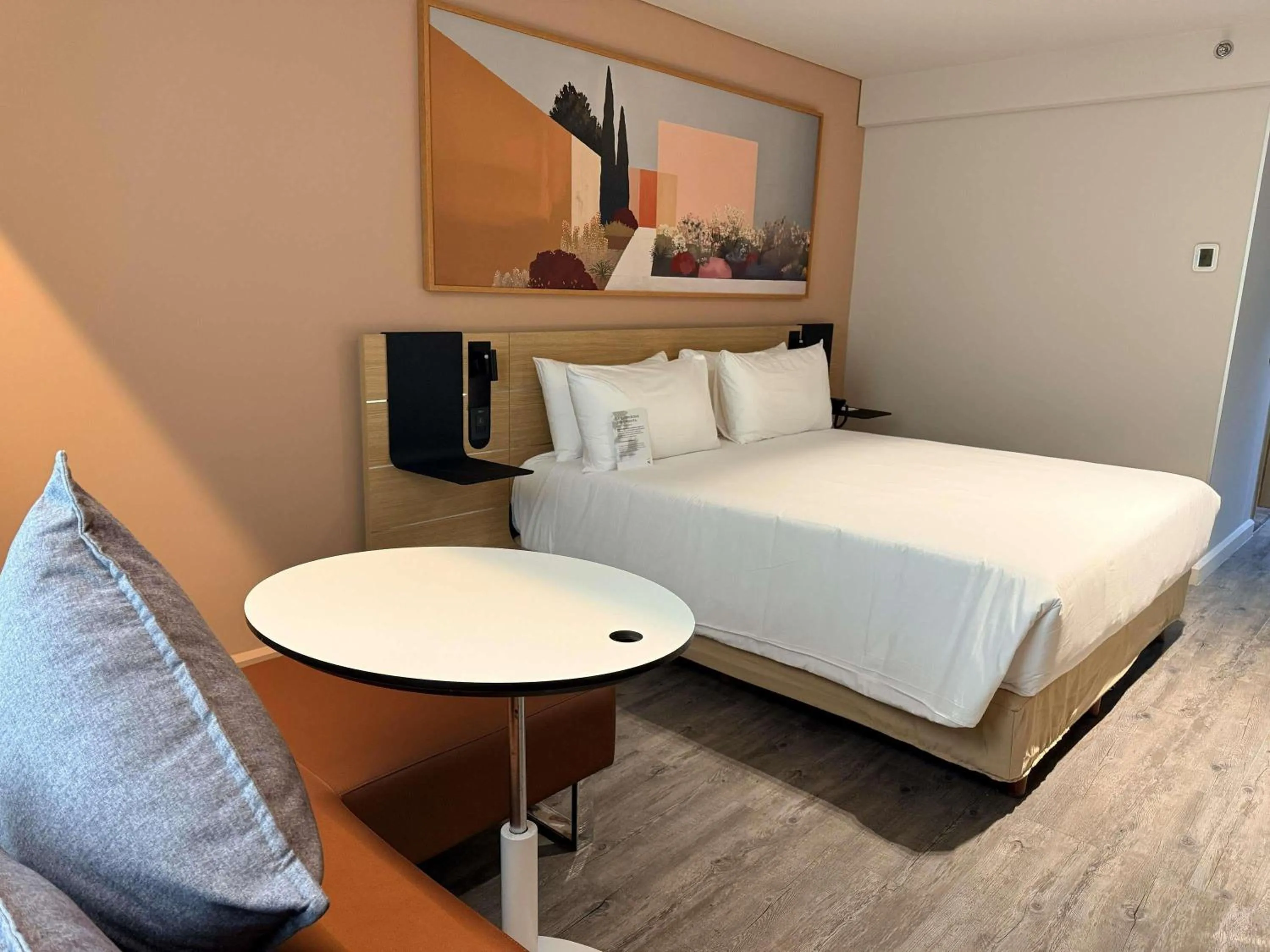 Bedroom, Bed in Novotel Mexico City Santa Fe