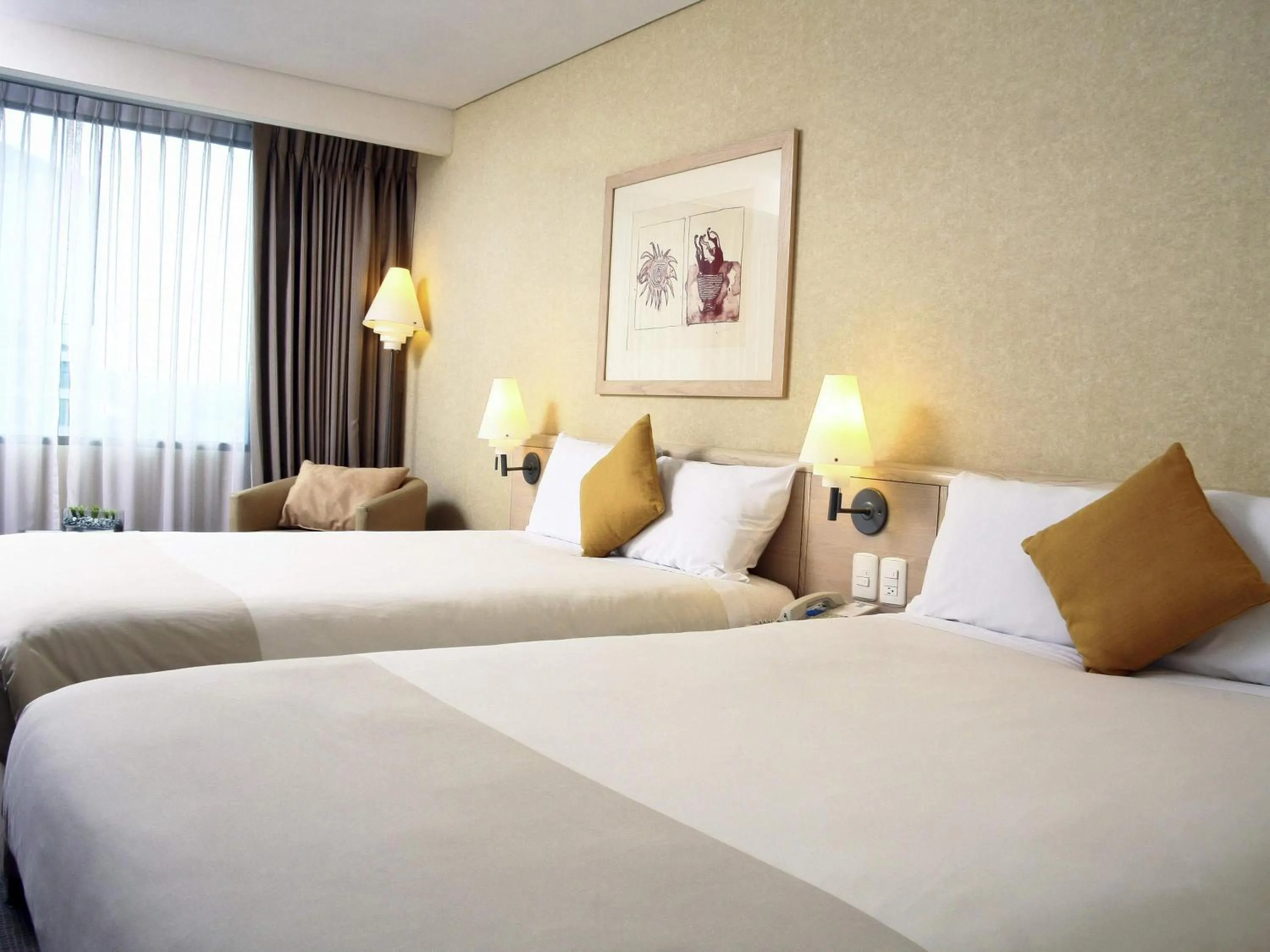 Bedroom, Bed in Novotel Mexico City Santa Fe