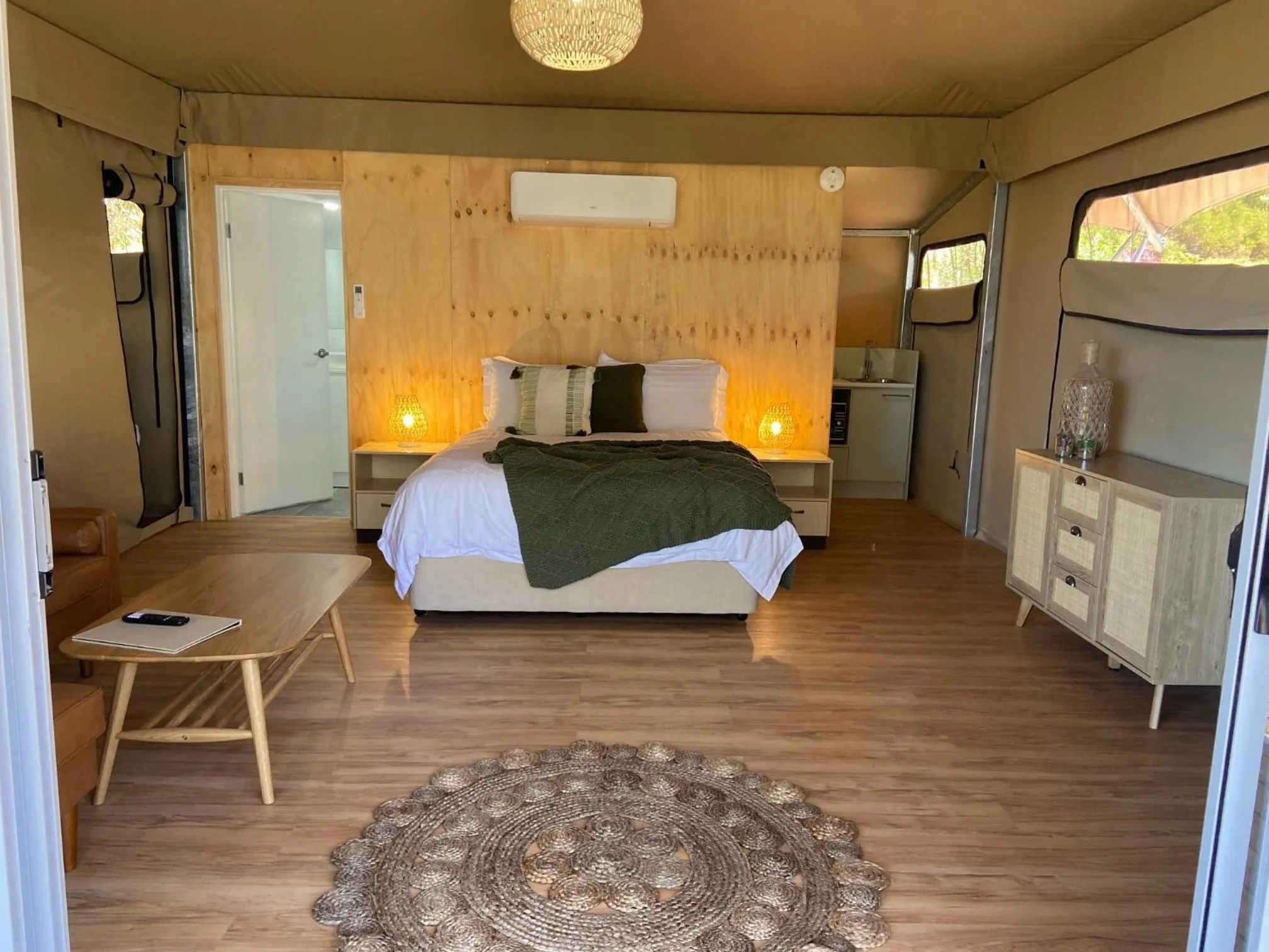 Bedroom, Bed in Seafront Holiday Park Kangaroo Island