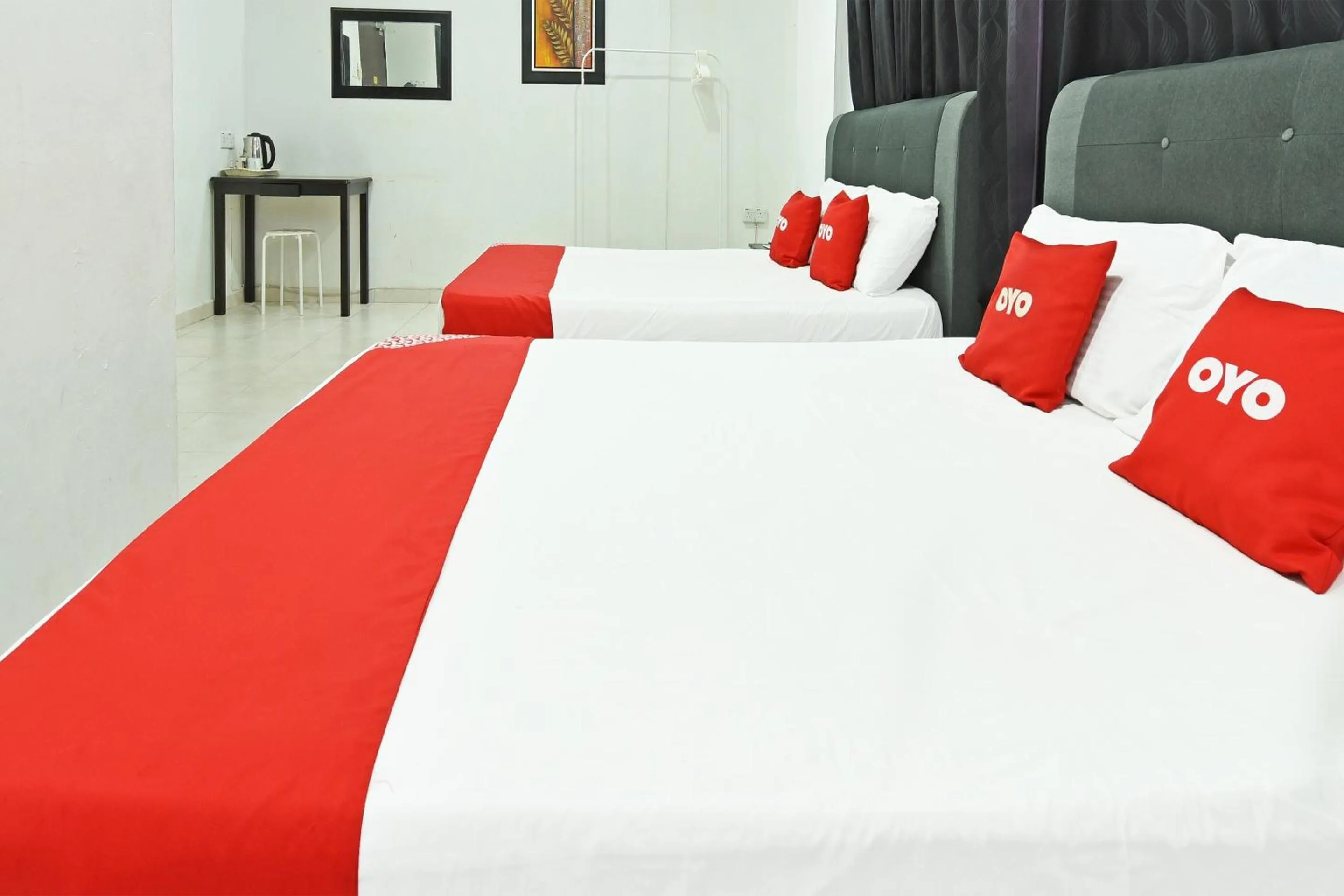Bedroom, Bed in Hotel O Gemilang