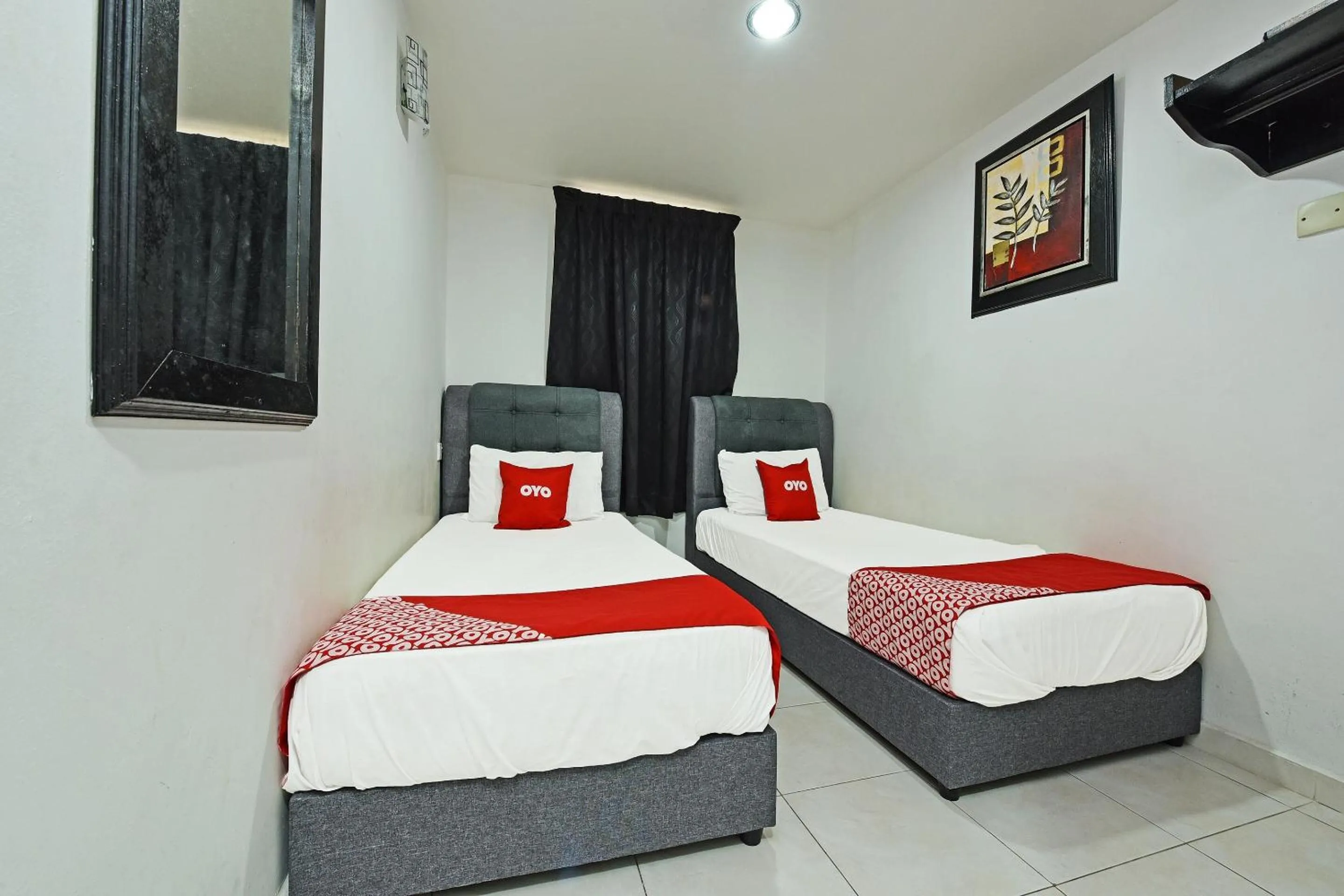Bedroom, Bed in Hotel O Gemilang