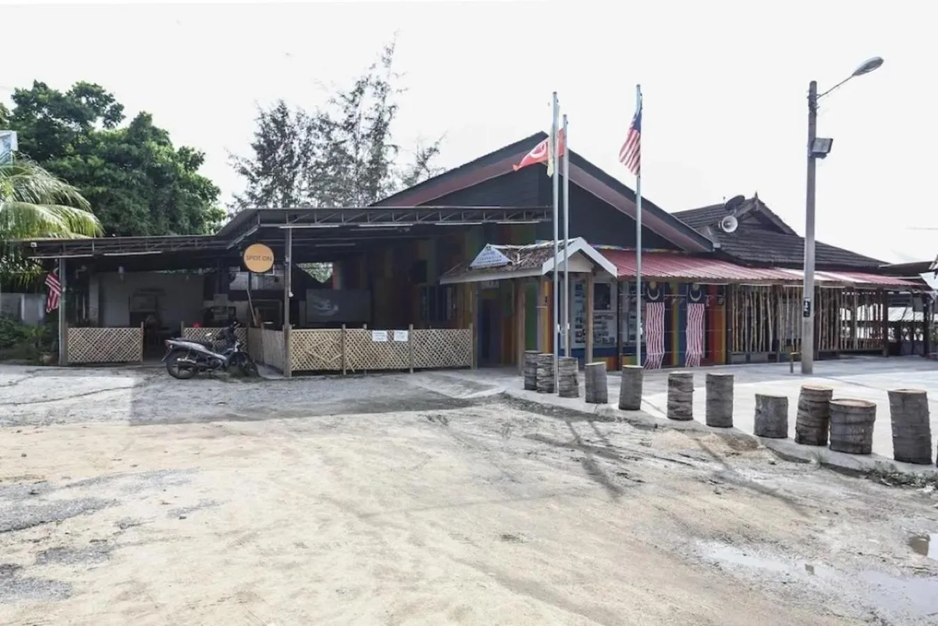 Lobby or reception in Cerana Villa Eco Resort