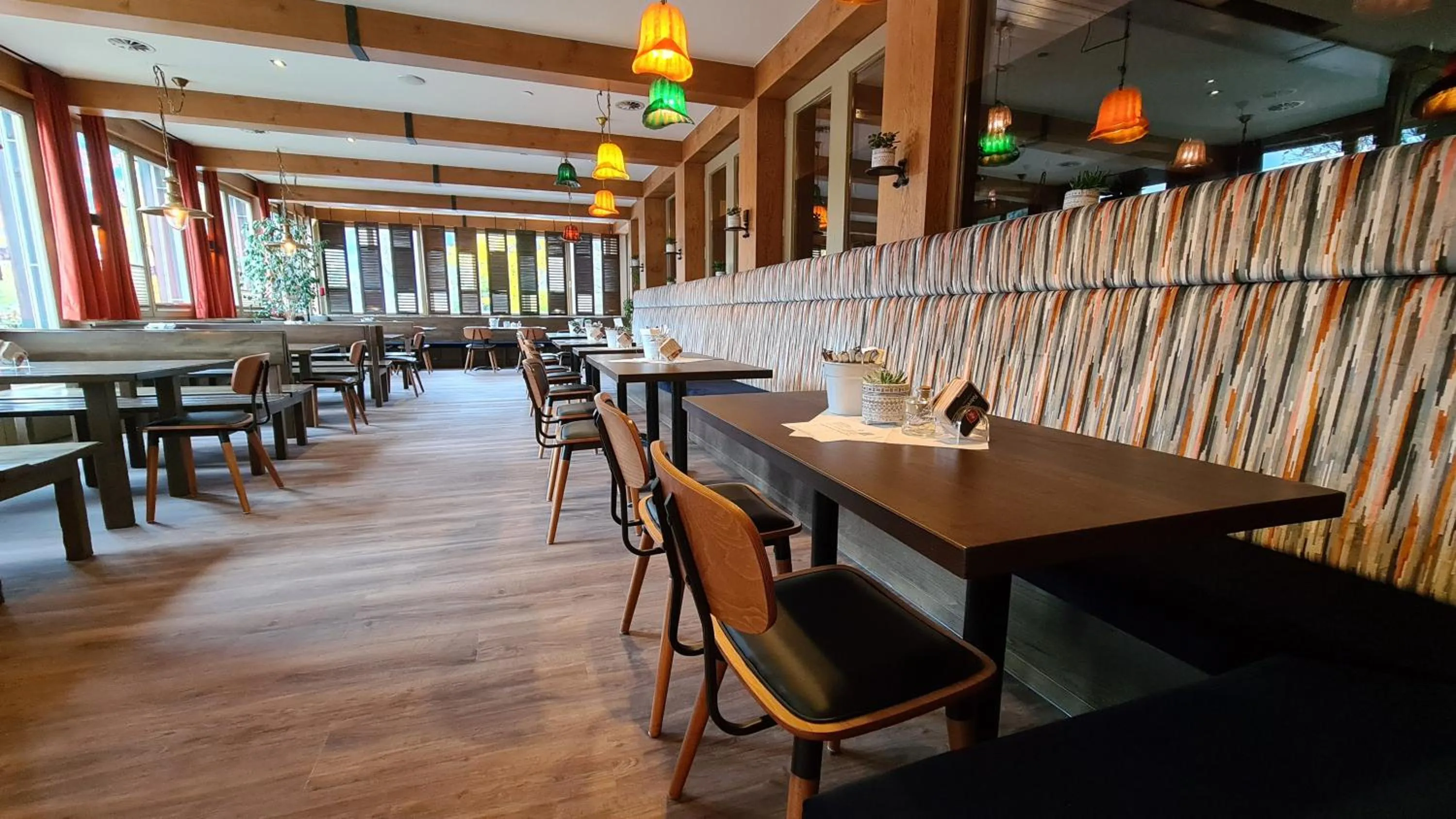 Restaurant/places to eat in ALPSTADT LIFESTYLE Hotel