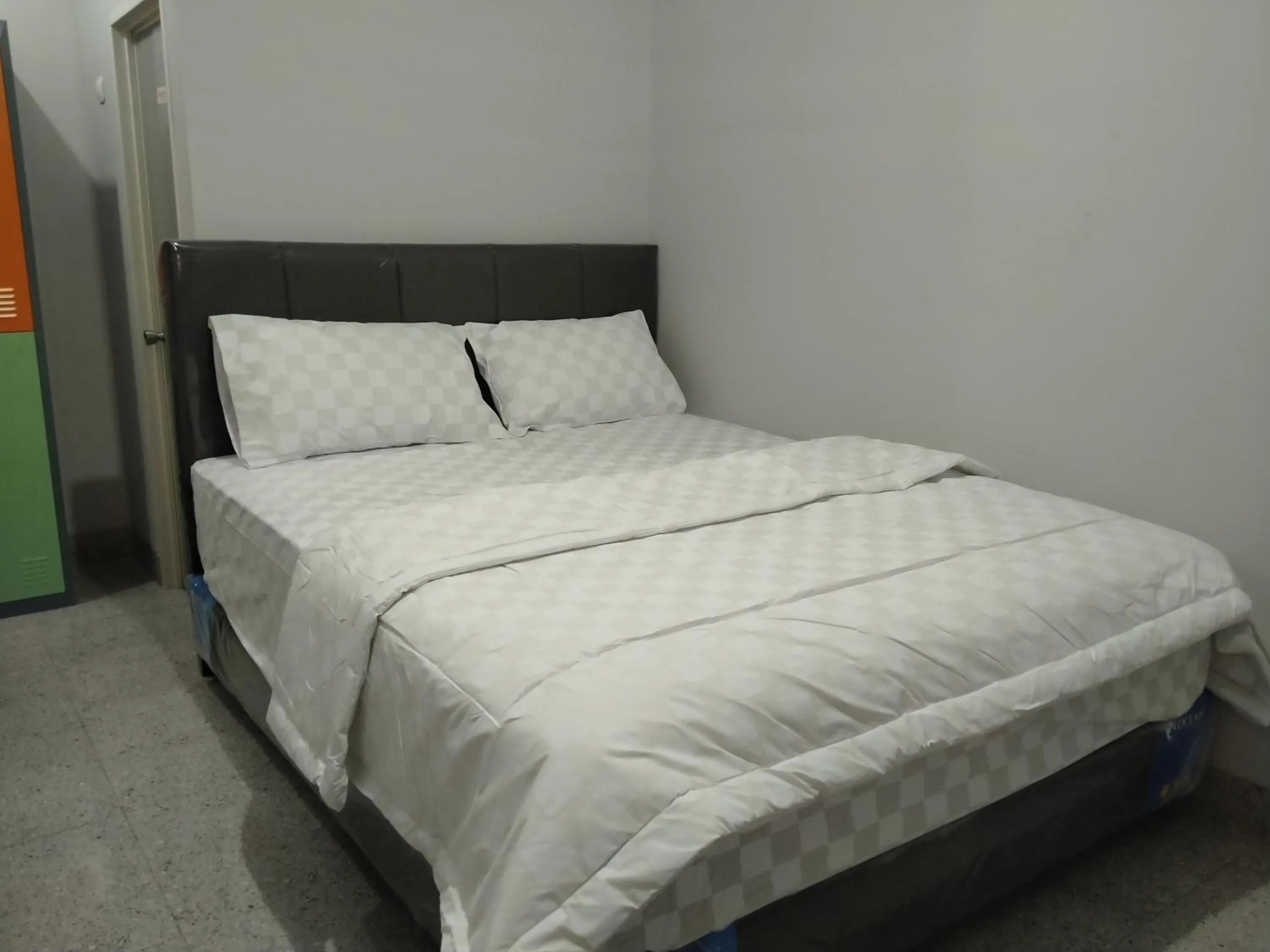 Bed in Brilliant Residence Gading Serpong RedPartner