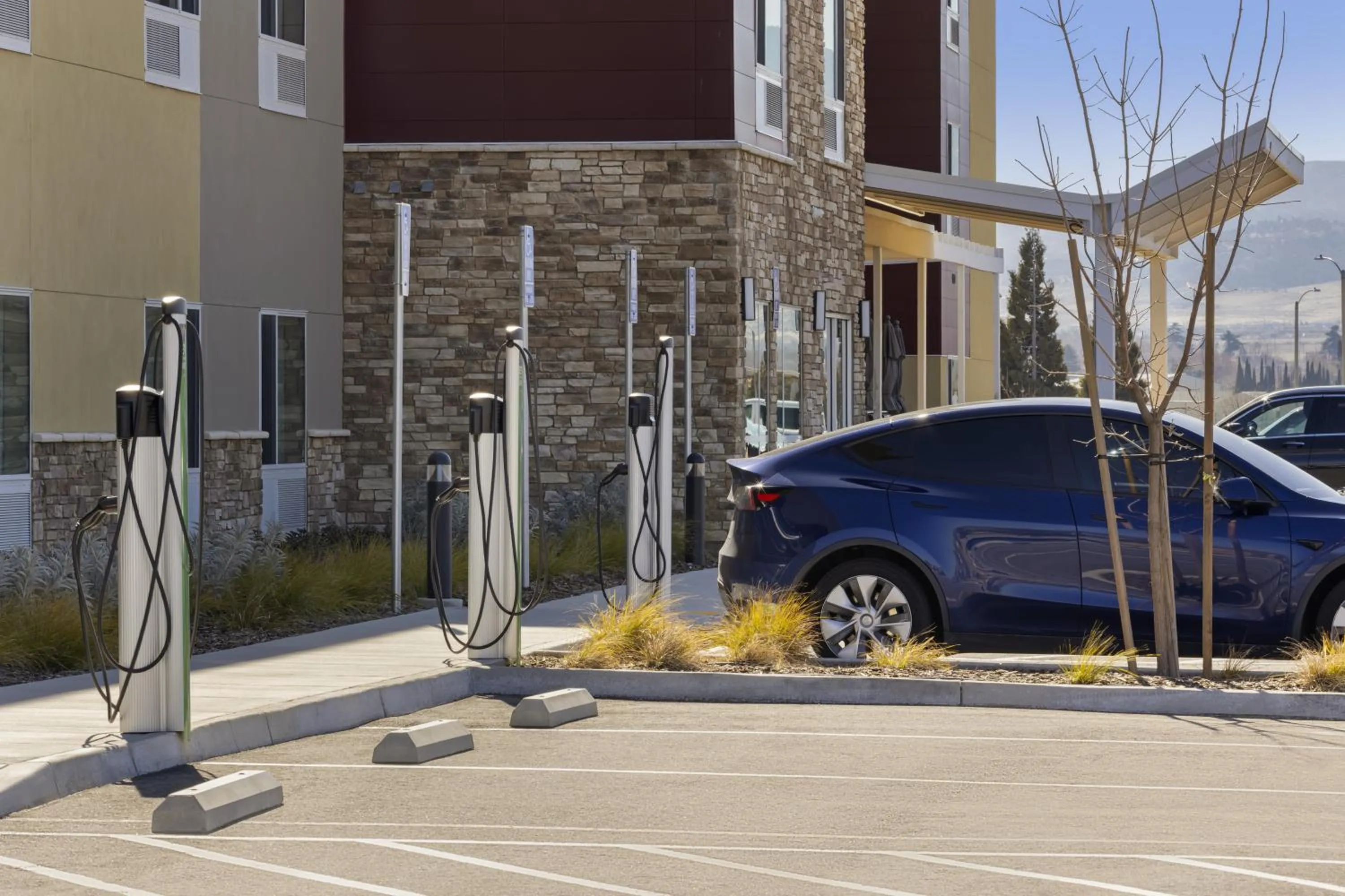 Parking in TownePlace Suites By Marriott Tehachapi