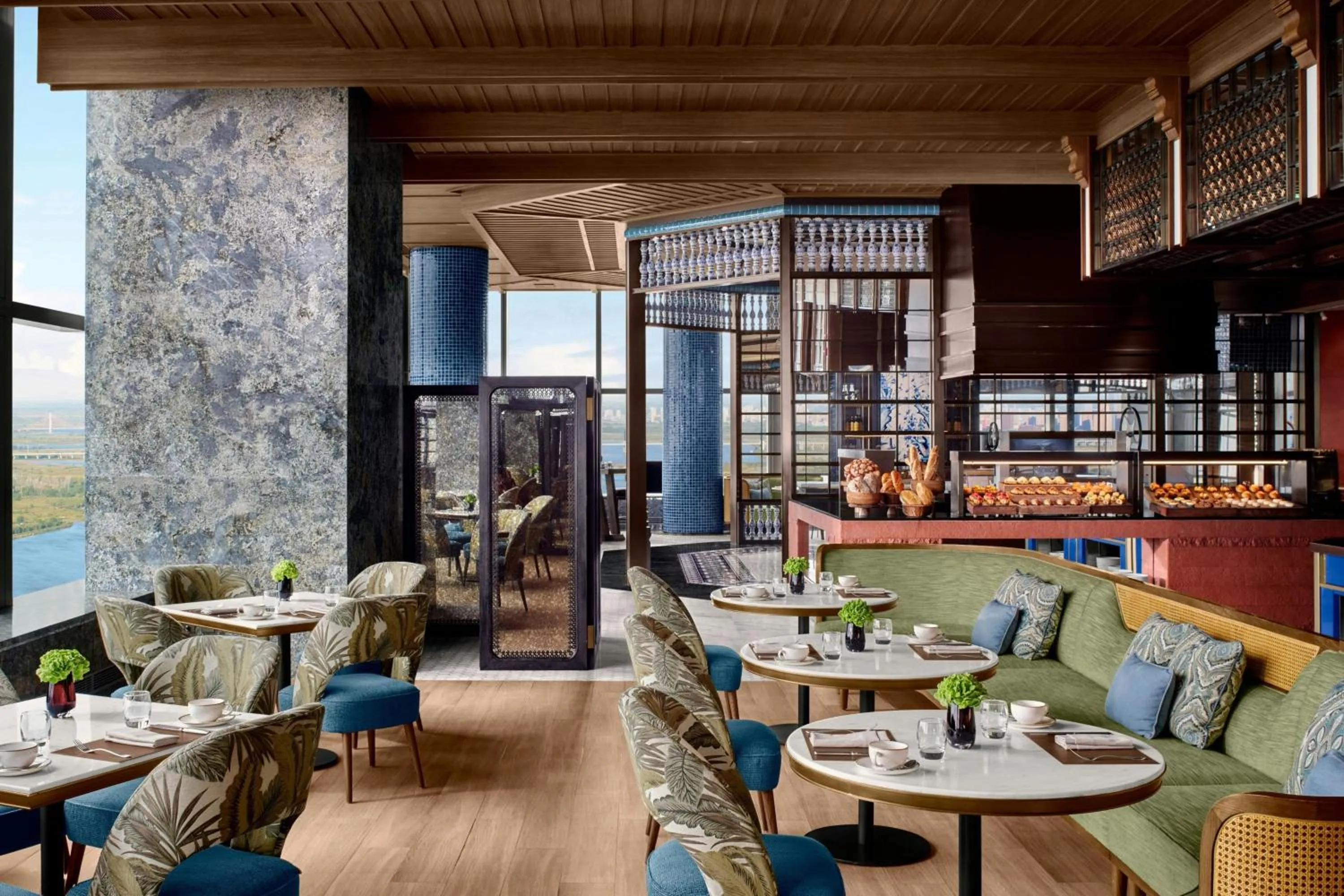 Restaurant/places to eat in The Ritz-Carlton, Harbin