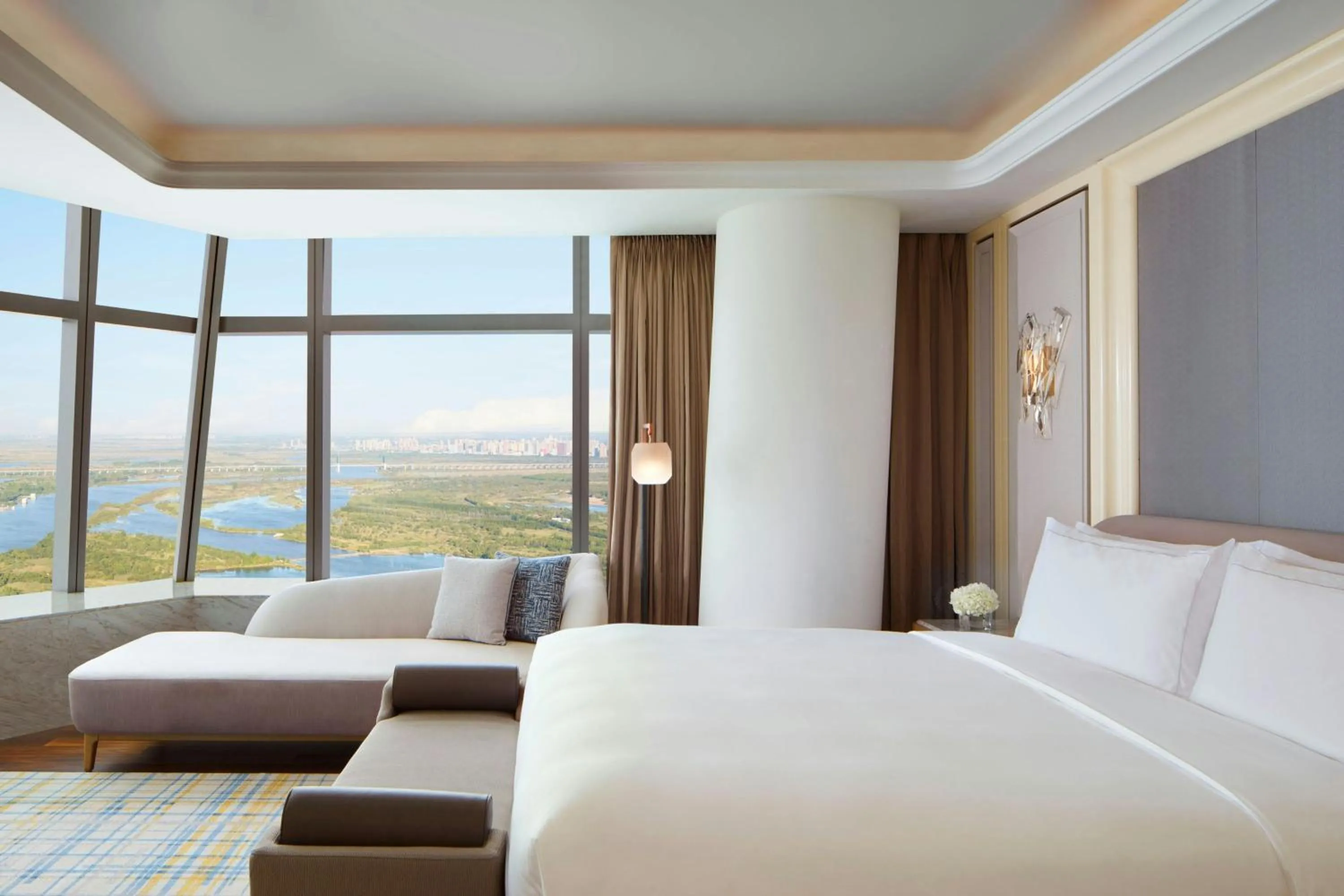 Bedroom, Bed in The Ritz-Carlton, Harbin