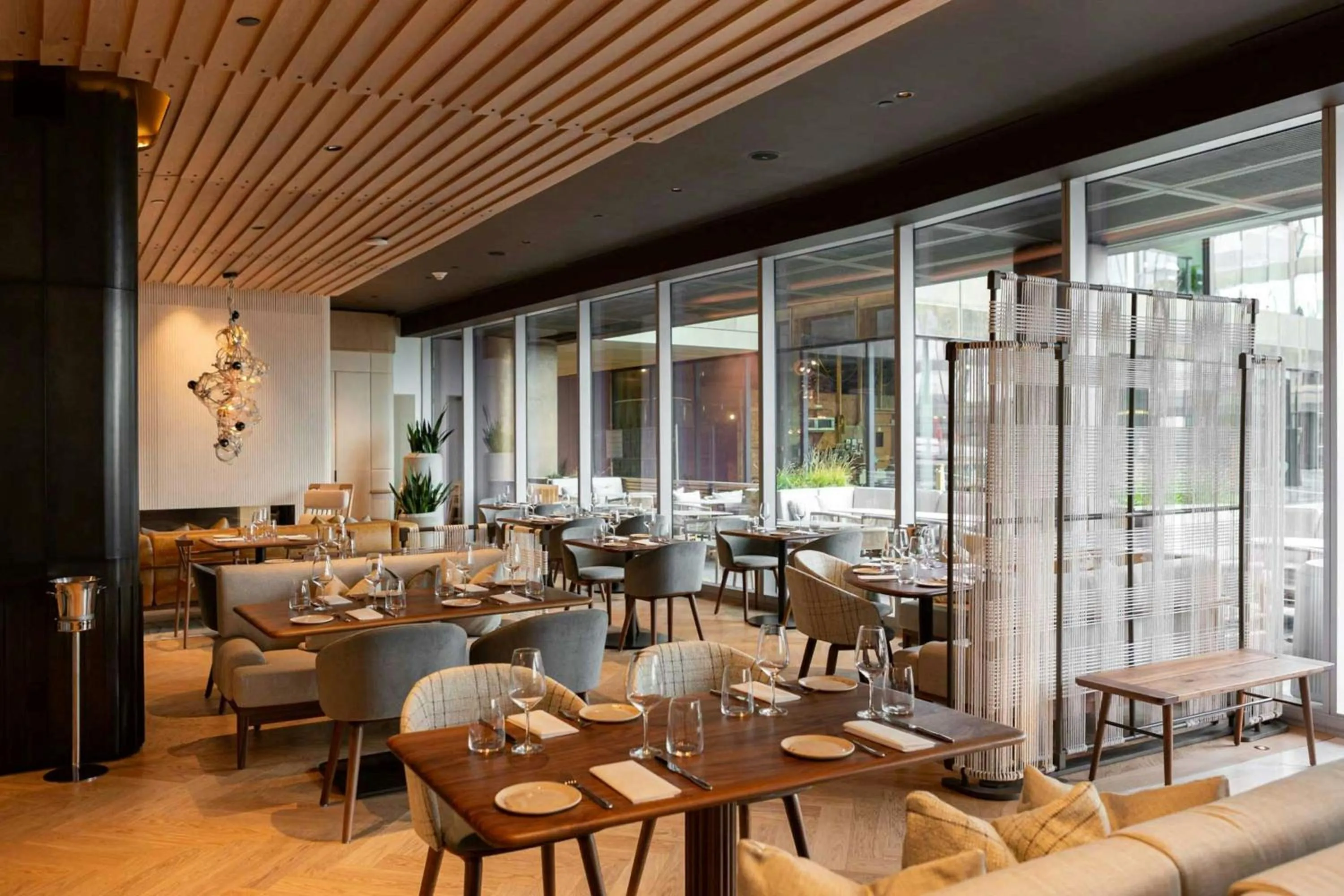 Restaurant/places to eat in Muir, Autograph Collection