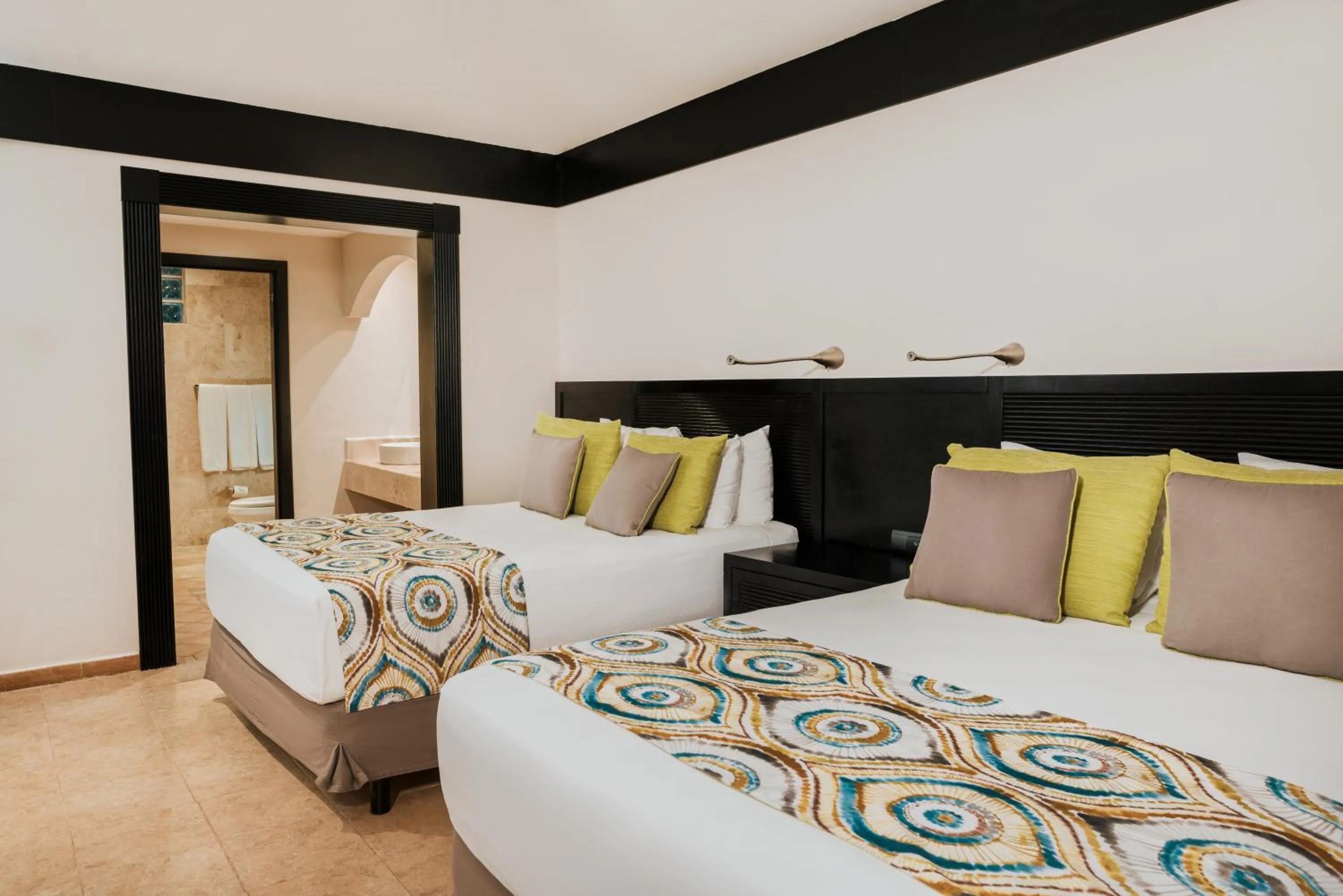 Bed in Catalonia Royal Tulum Beach & Spa Resort Adults Only - All Inclusive