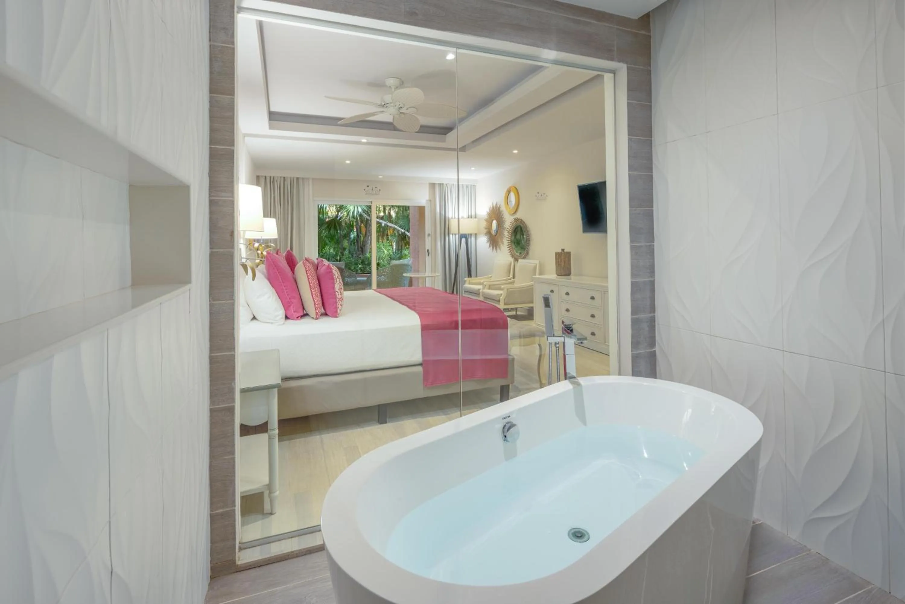 Bed in Catalonia Playa Maroma - All Inclusive