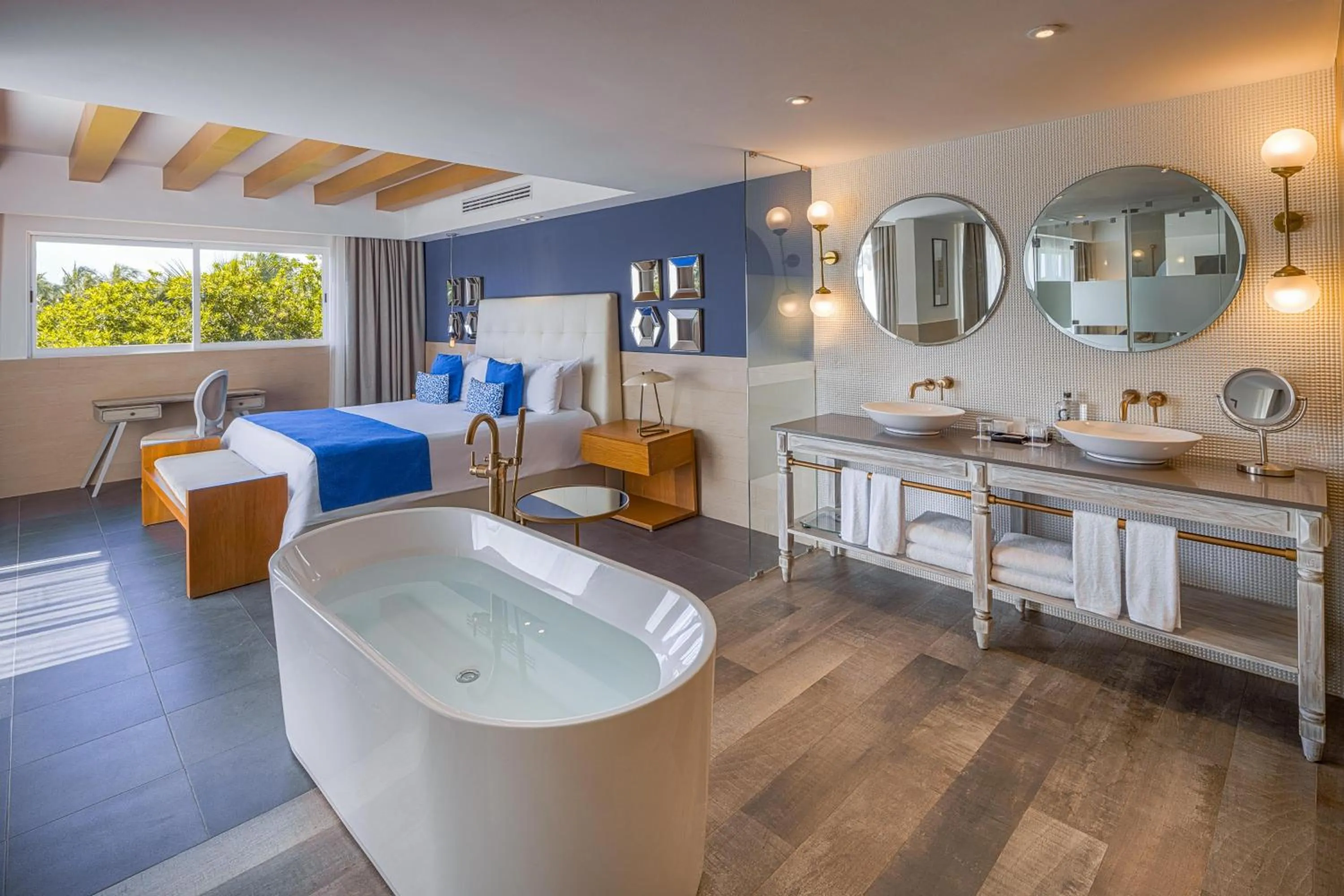 Bed in Catalonia Playa Maroma - All Inclusive