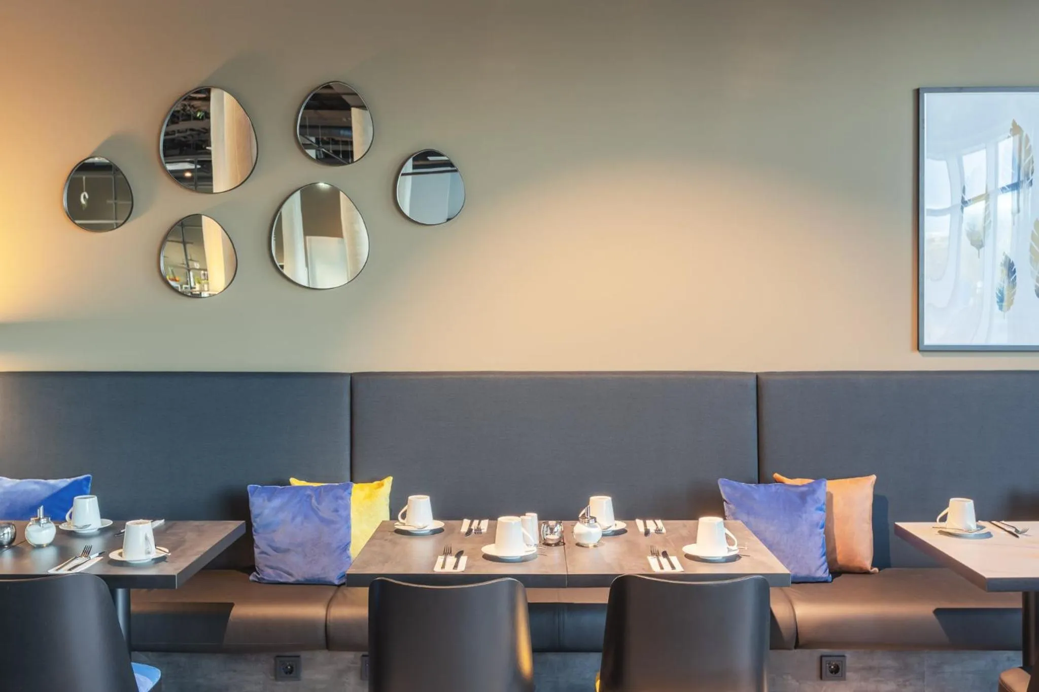 Breakfast in Candlewood Suites Augsburg by IHG