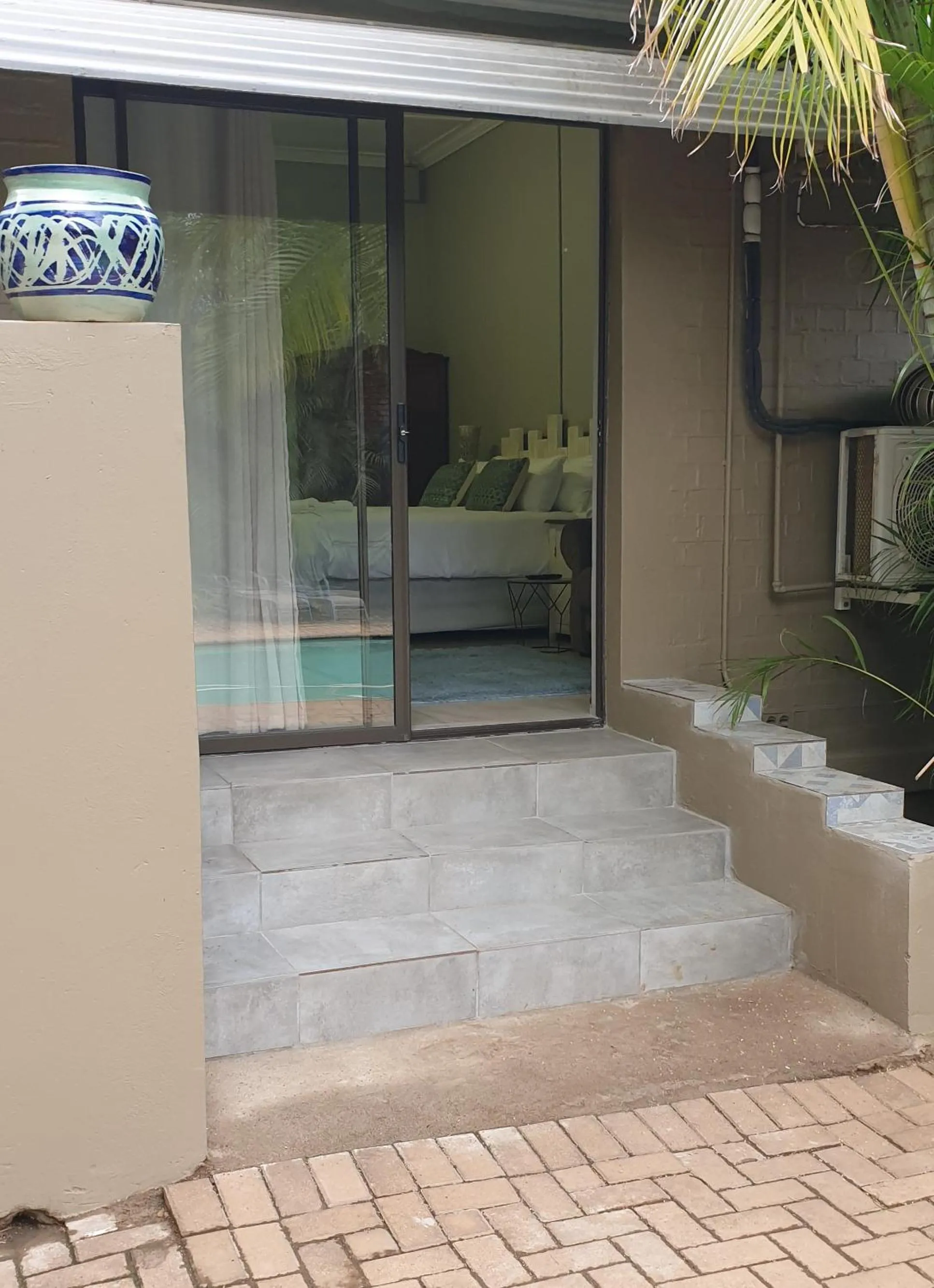 Facade/entrance in Stoep Cafe Guest House