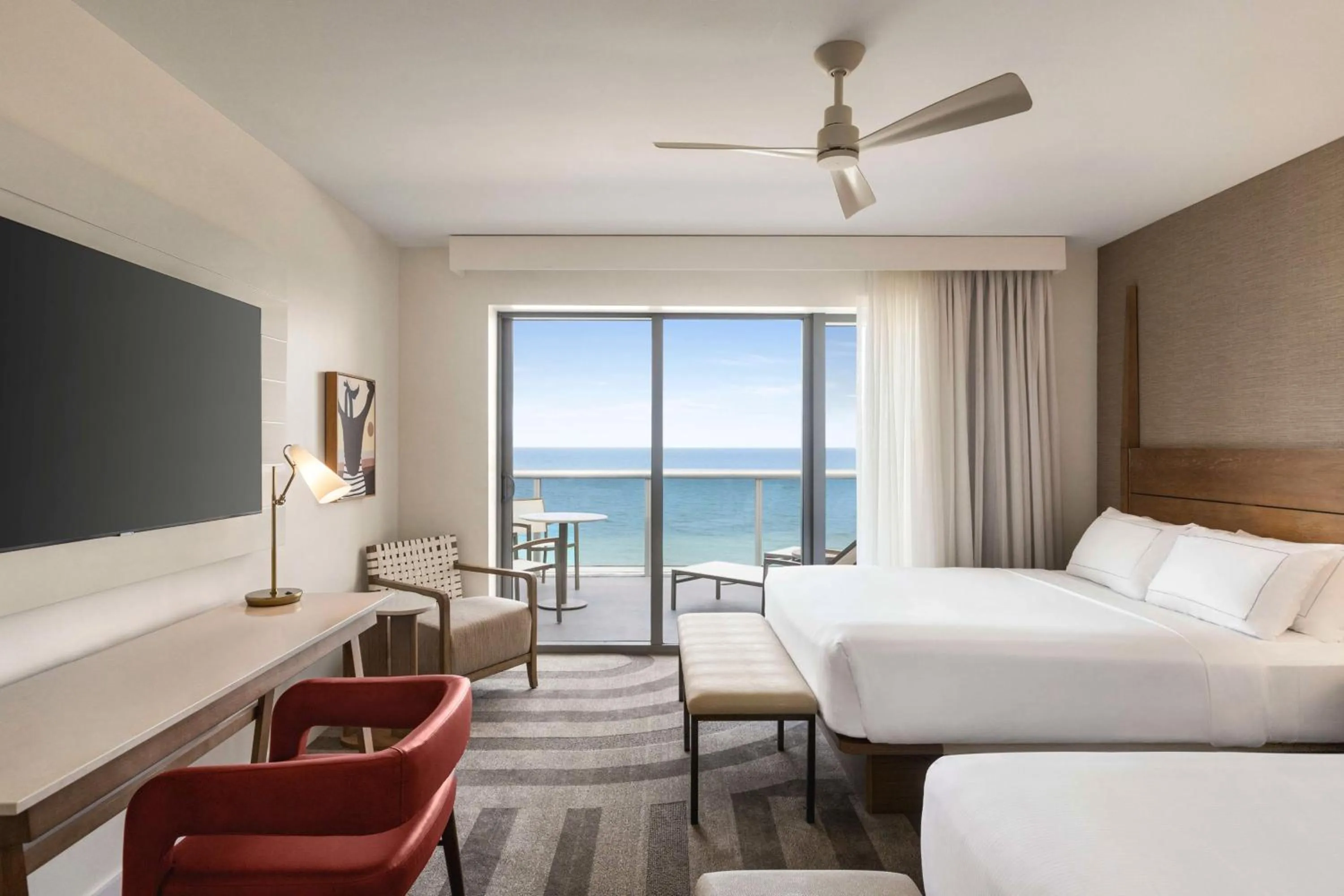 Bedroom, Bed in Hilton Cabana Miami Beach Resort