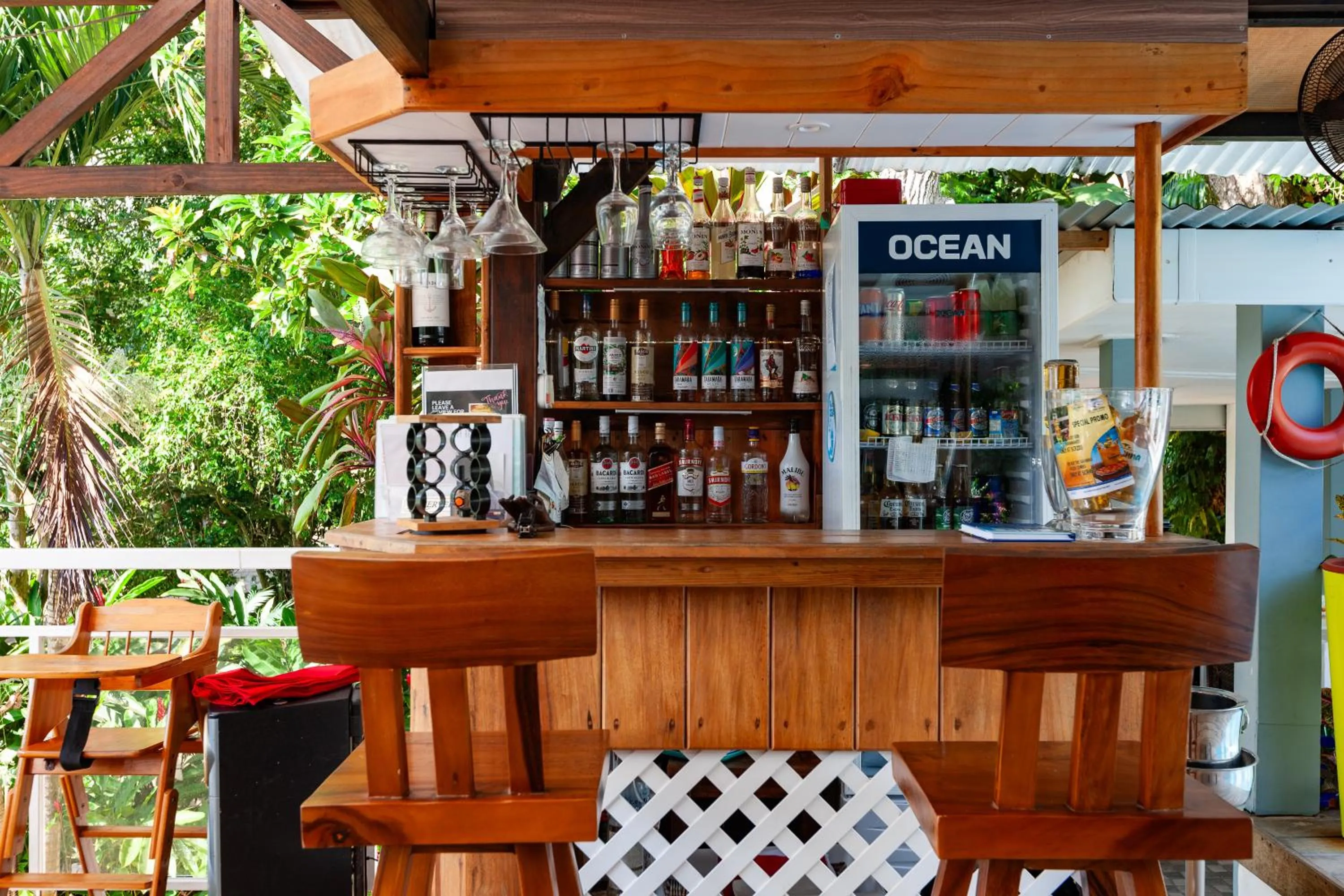 Drinks in Sea View Lodge