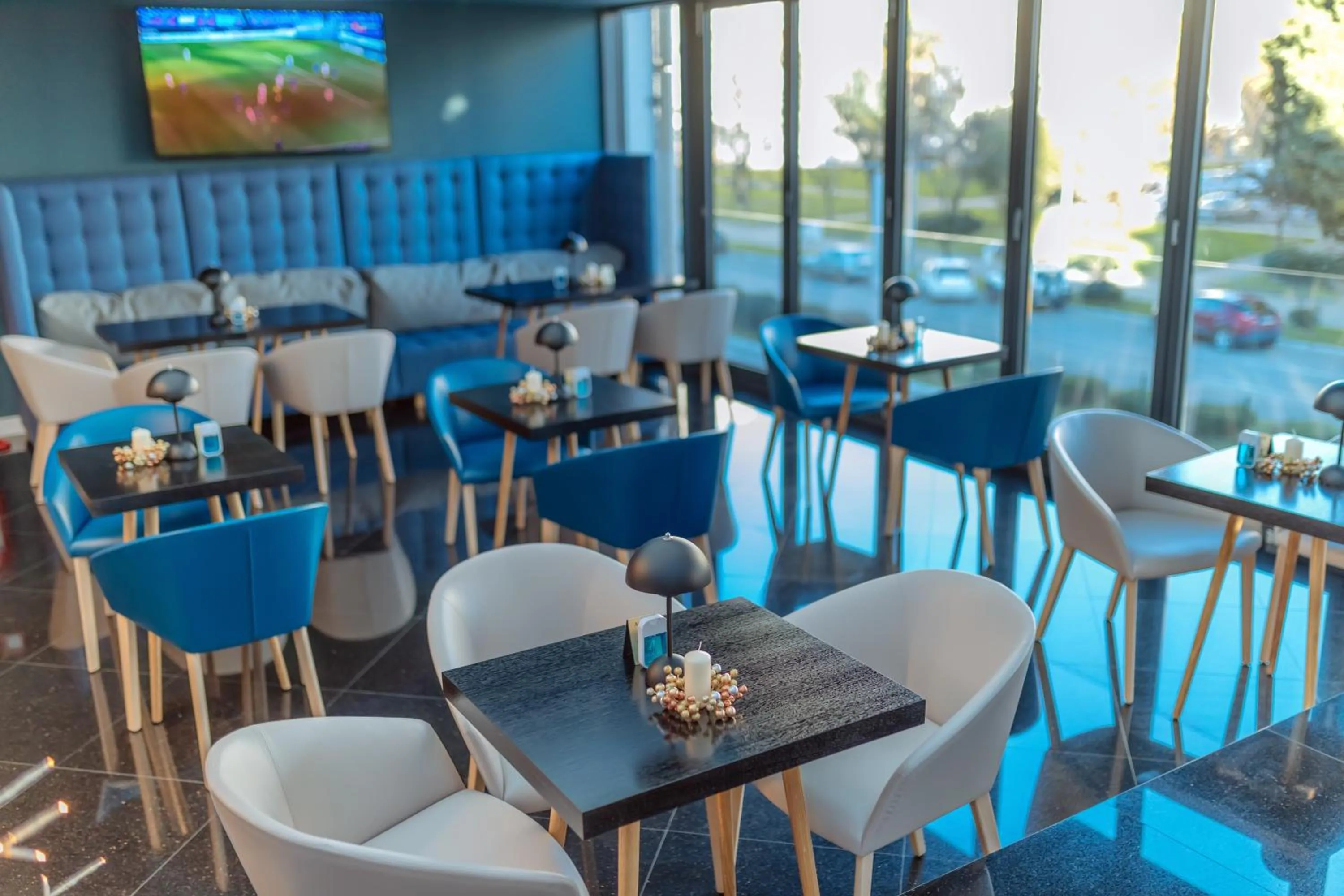 Restaurant/places to eat in HOTEL AGAPE