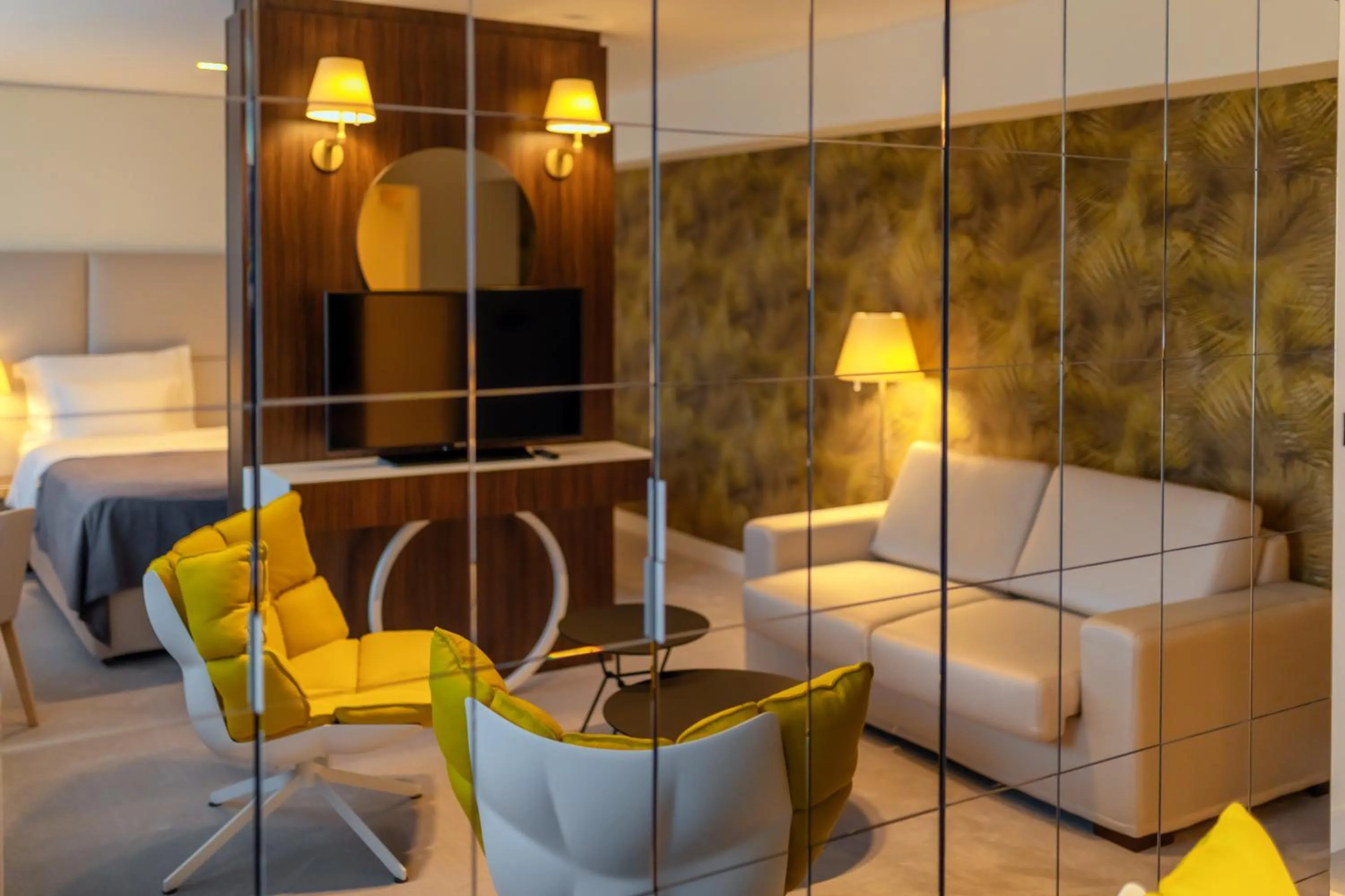 TV and multimedia in HOTEL AGAPE